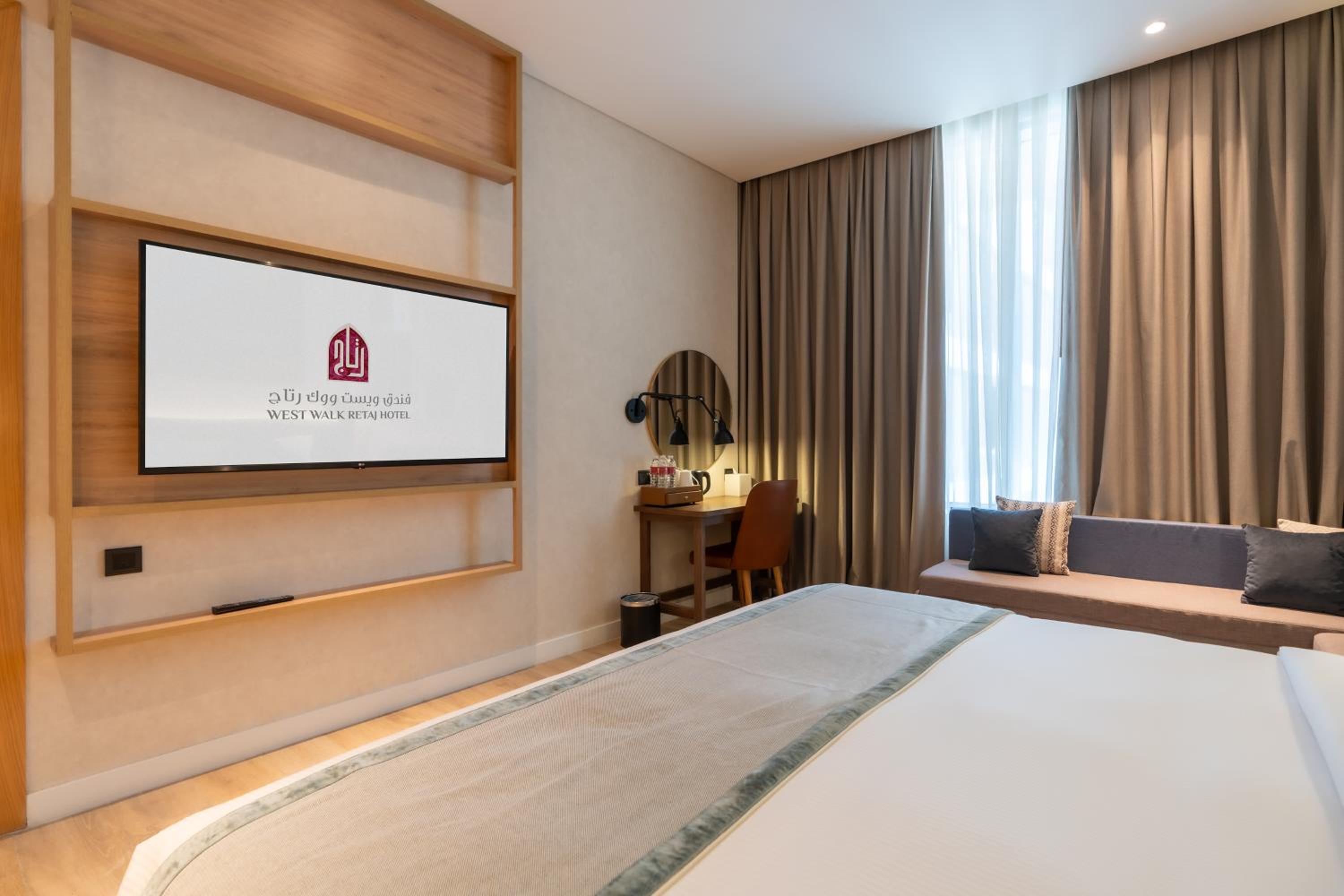 Deluxe Family Suite