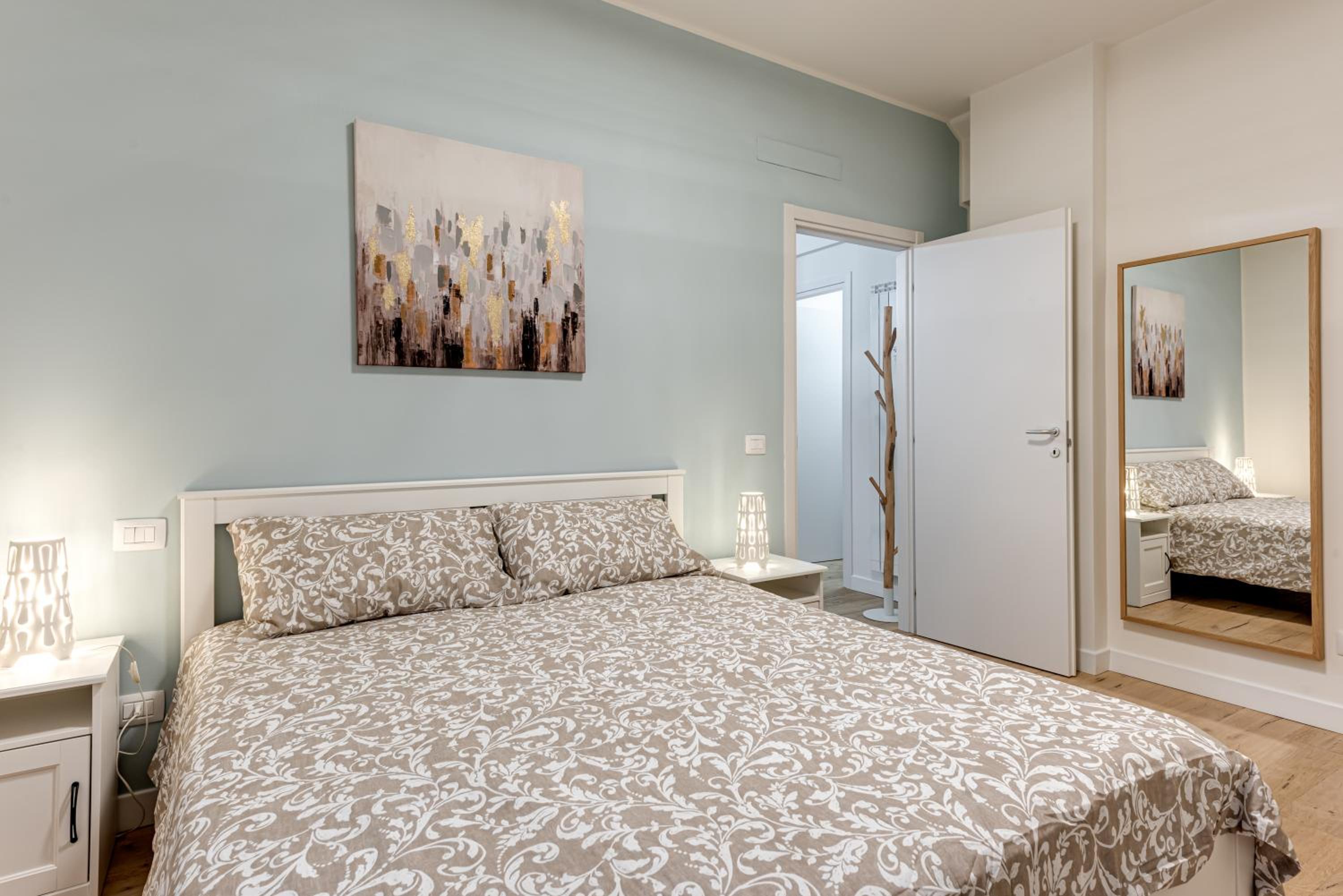 Superior One-Bedroom Apartment With Balcony