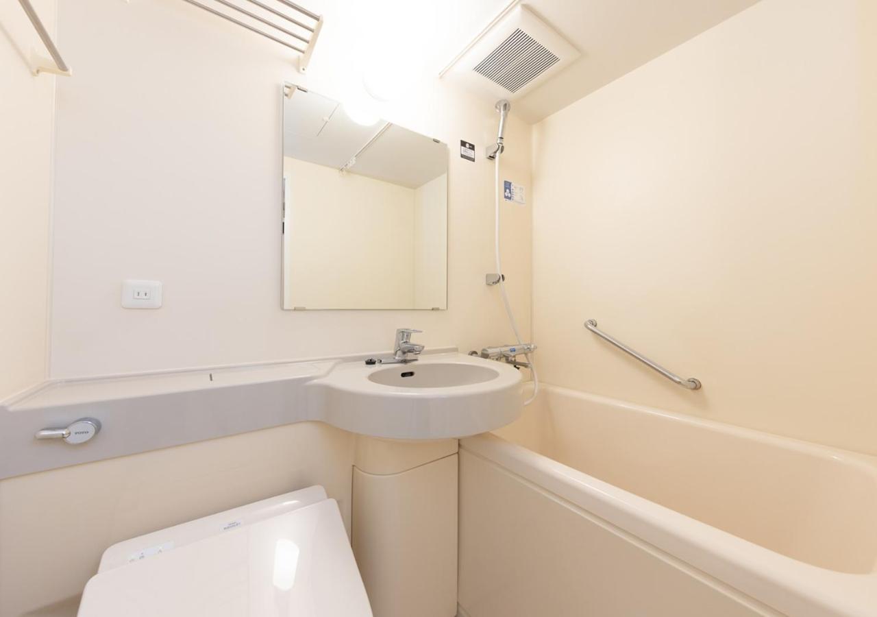 Twin Room - Non-Smoking - Photo 14