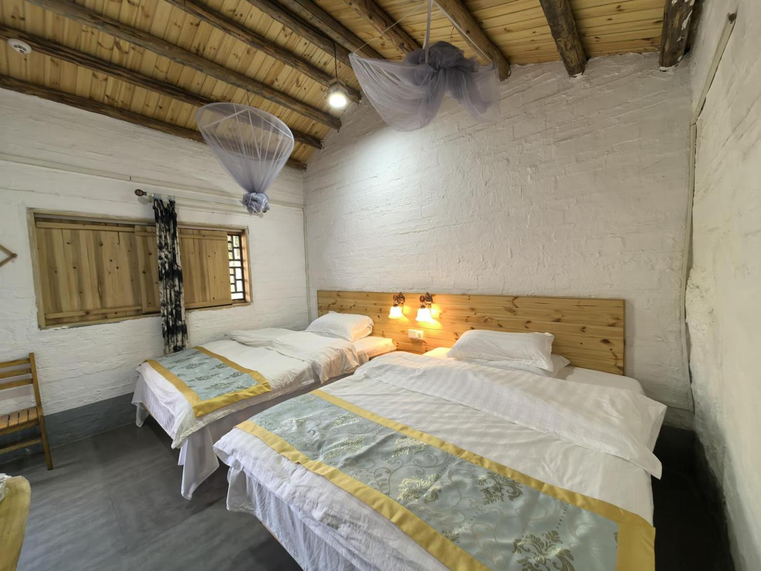 Economy Double Room photo 1