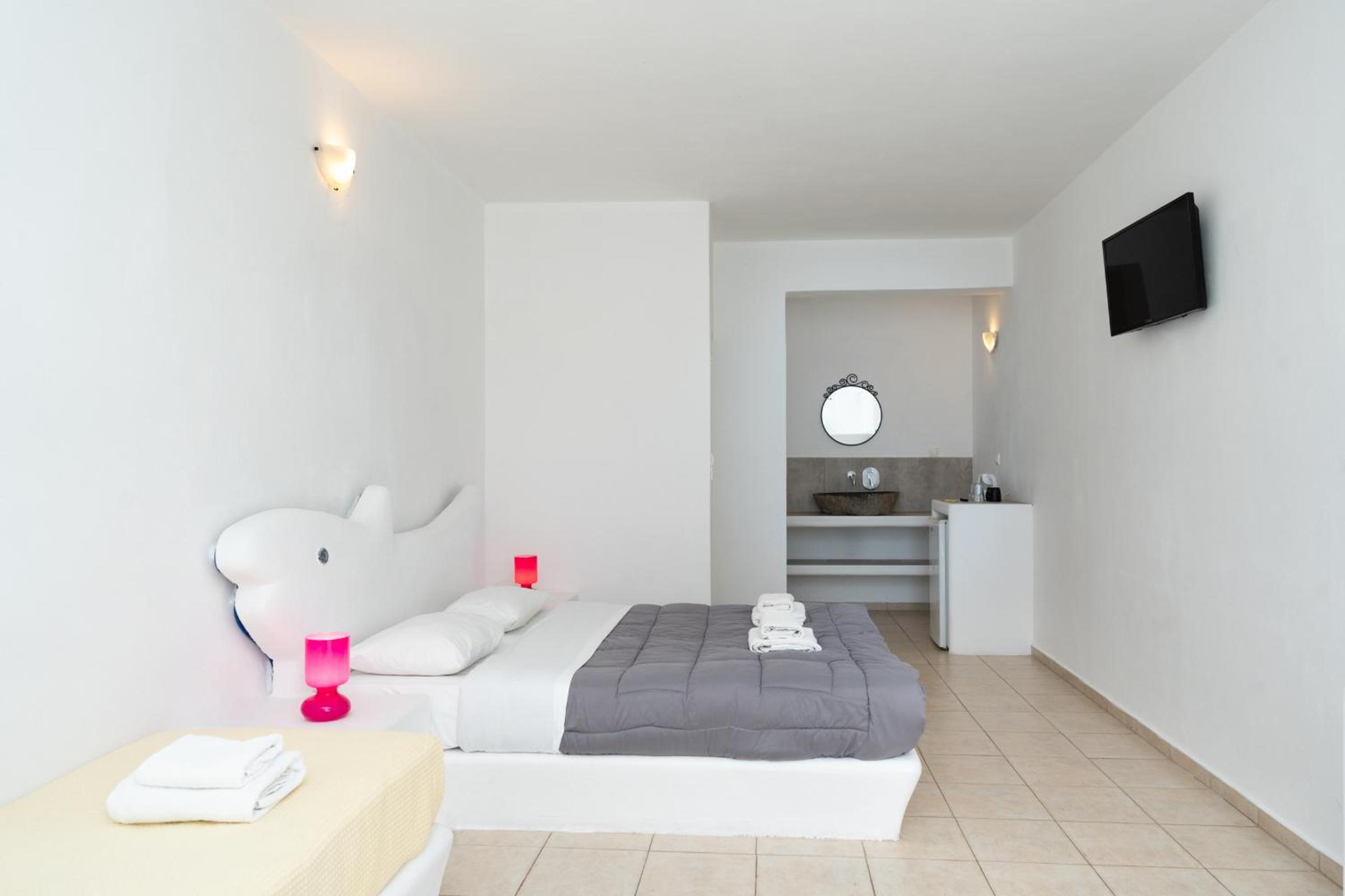 Triple Room with Terrace photo 1