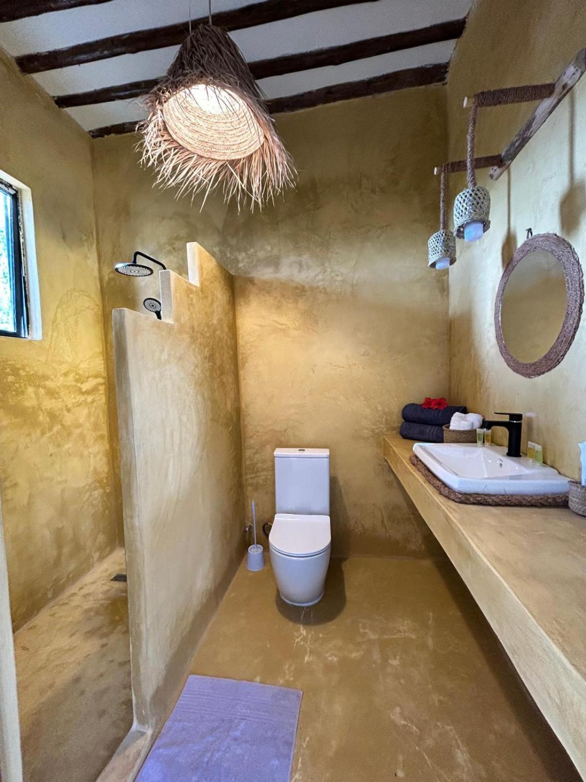 Double Room with Private Bathroom photo 1