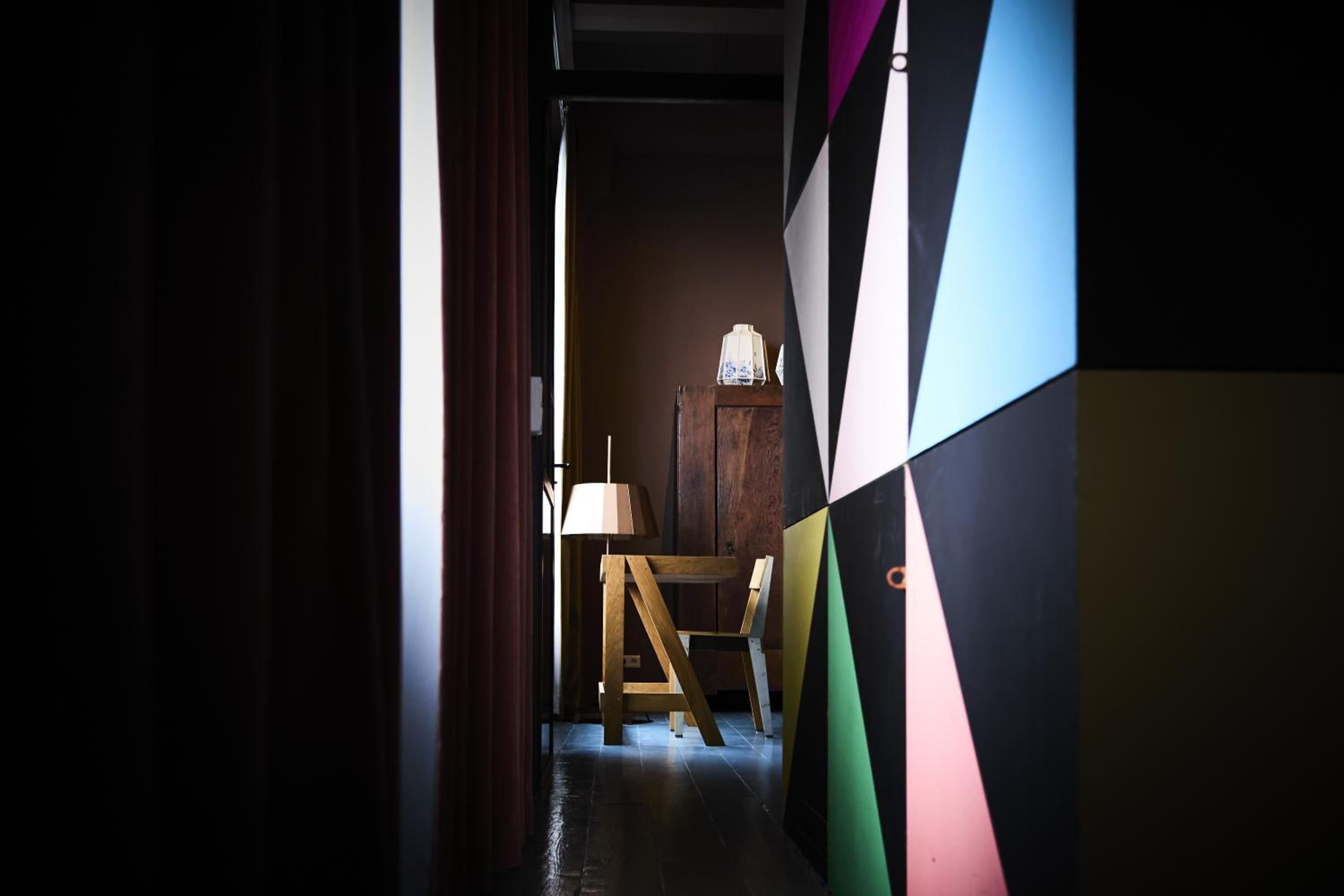 Deluxe King Studio - Photo 1