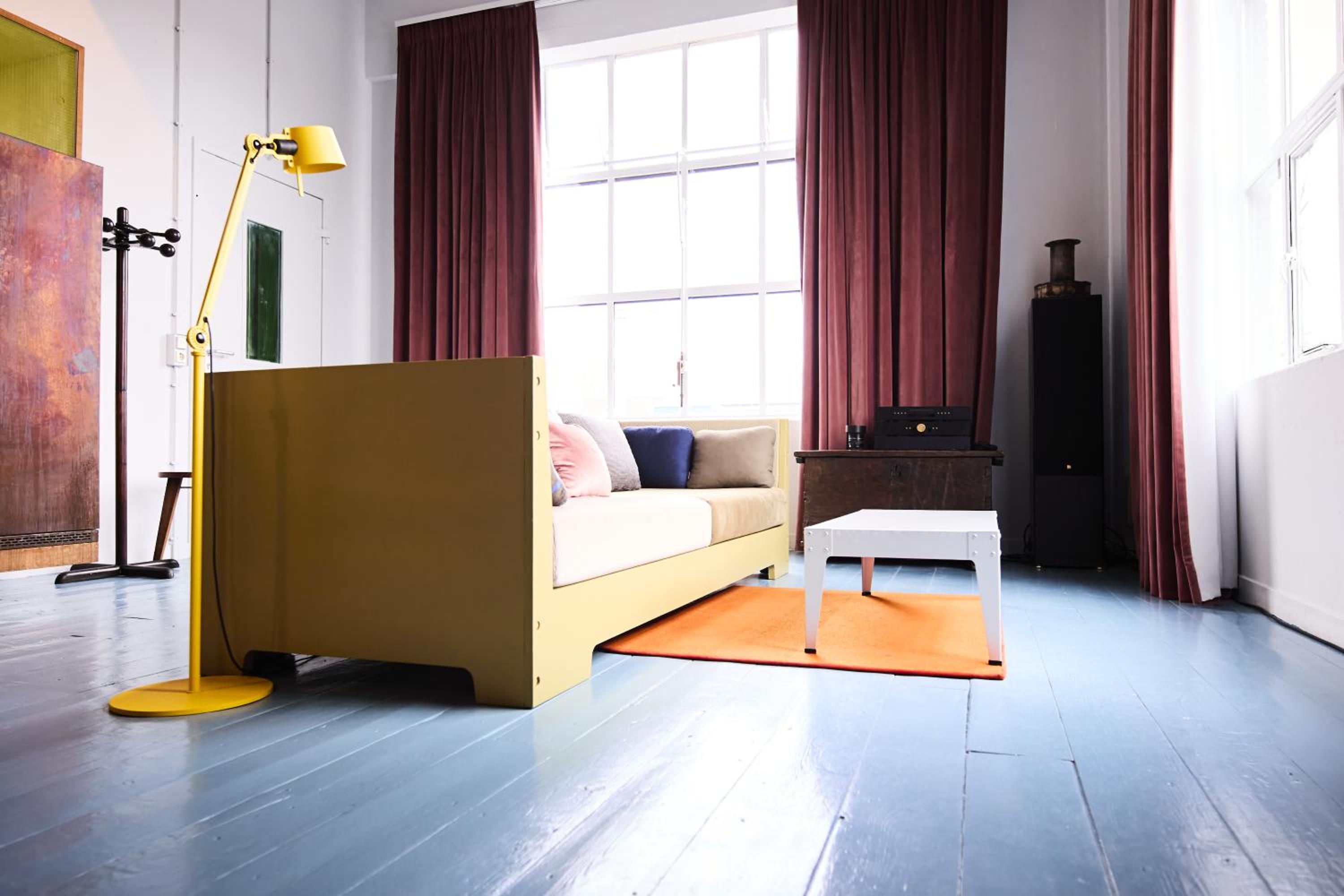 Deluxe King Studio - Photo 10