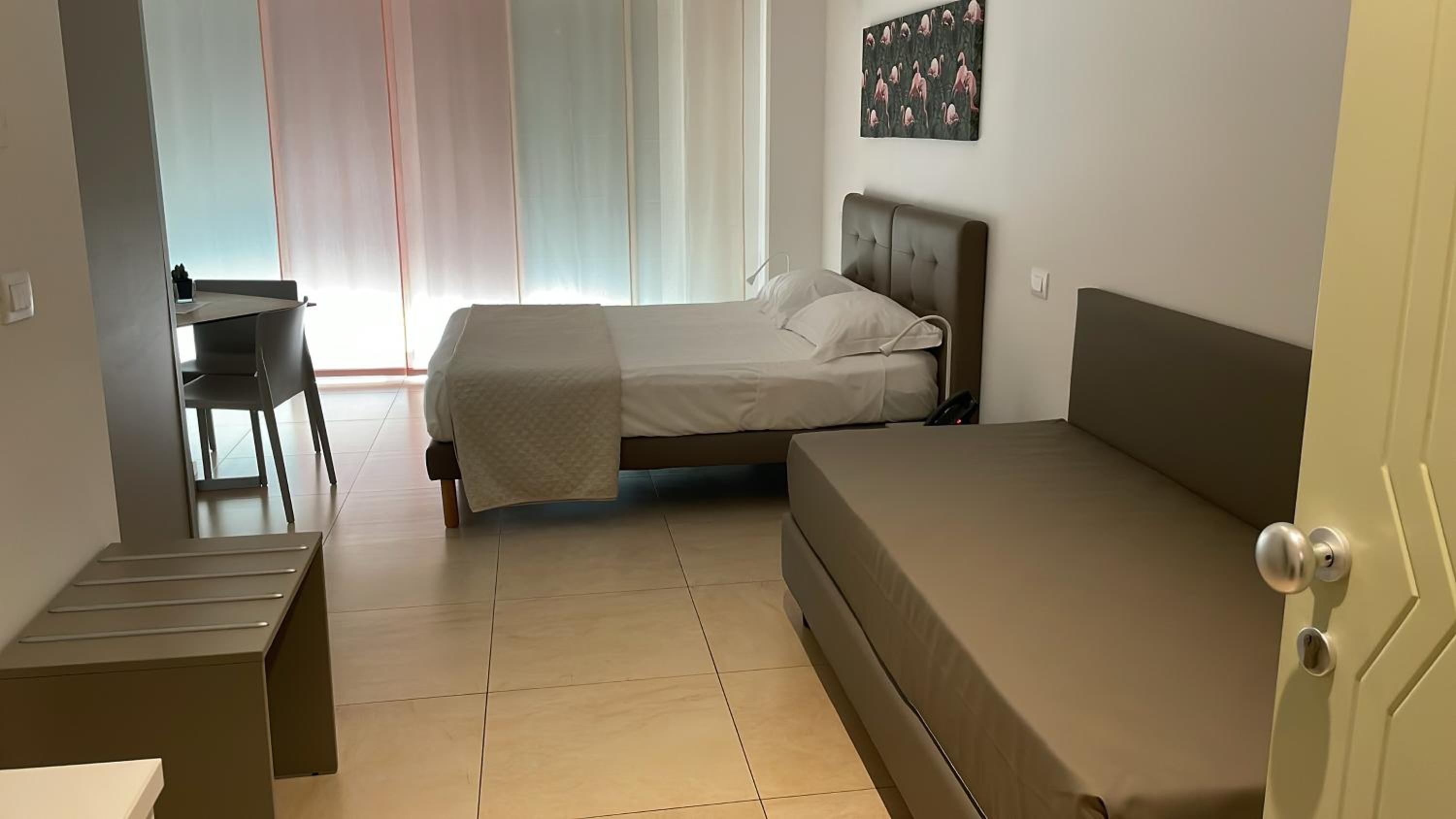 Classic Quadruple Room - Photo 5