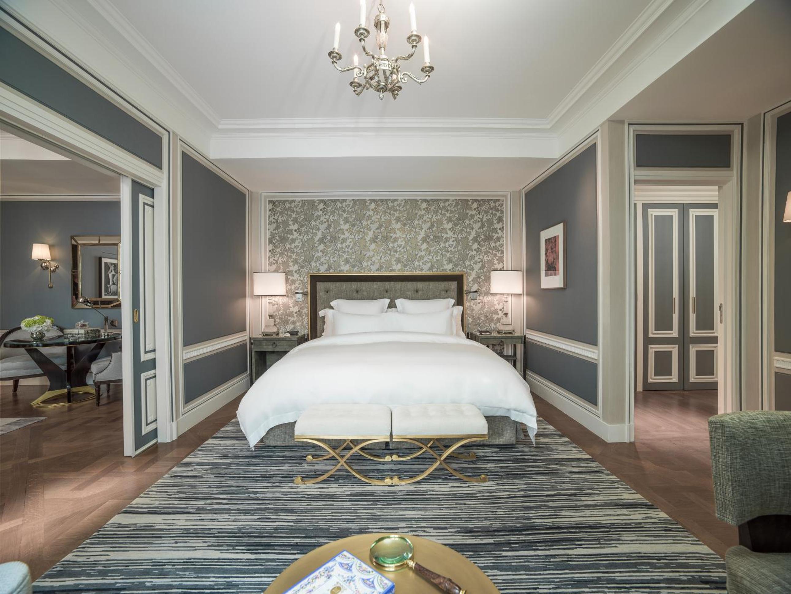Grand Premier Suite