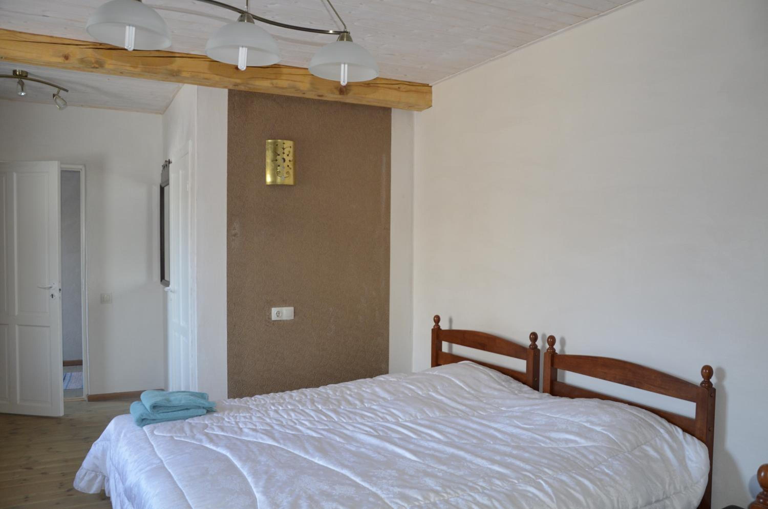 Standard Quadruple Room - Photo 13