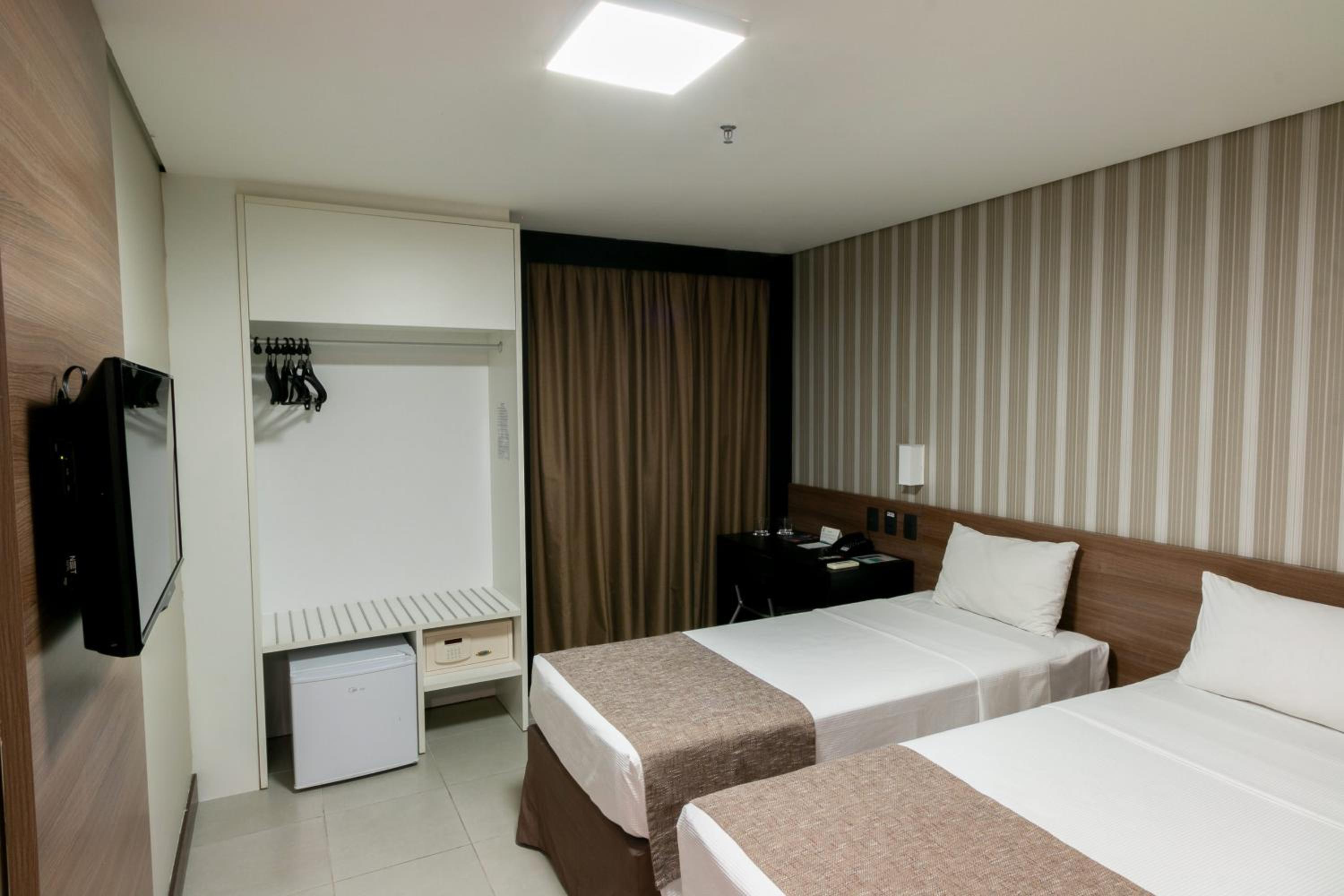 Standard Twin Room photo 1