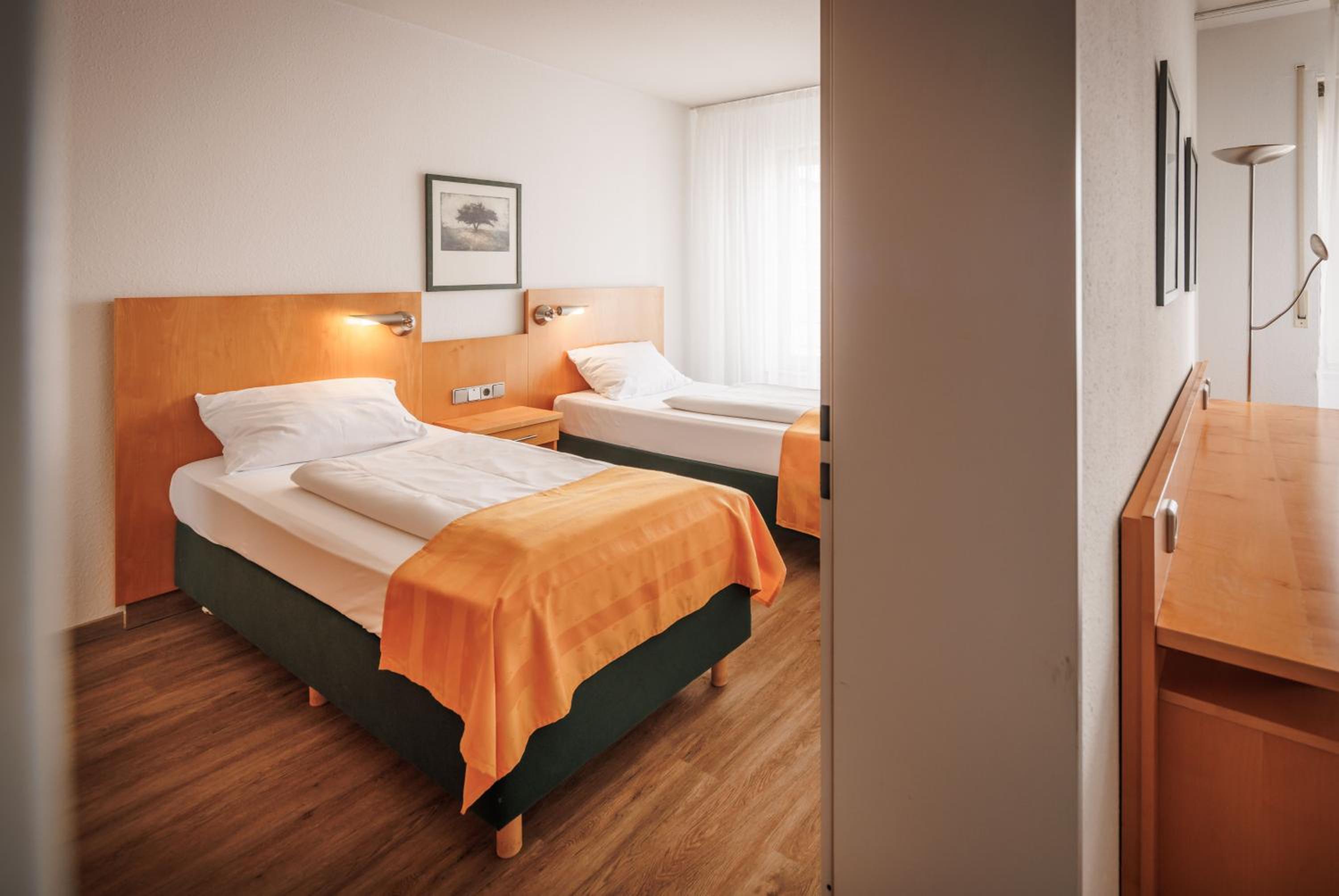Suite - Photo 5