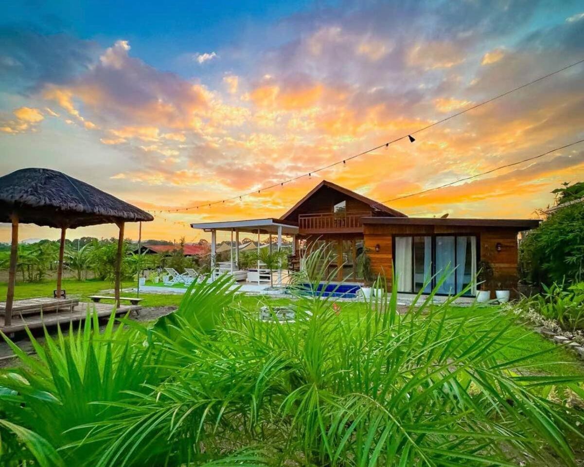 Three-Bedroom Villa photo 1