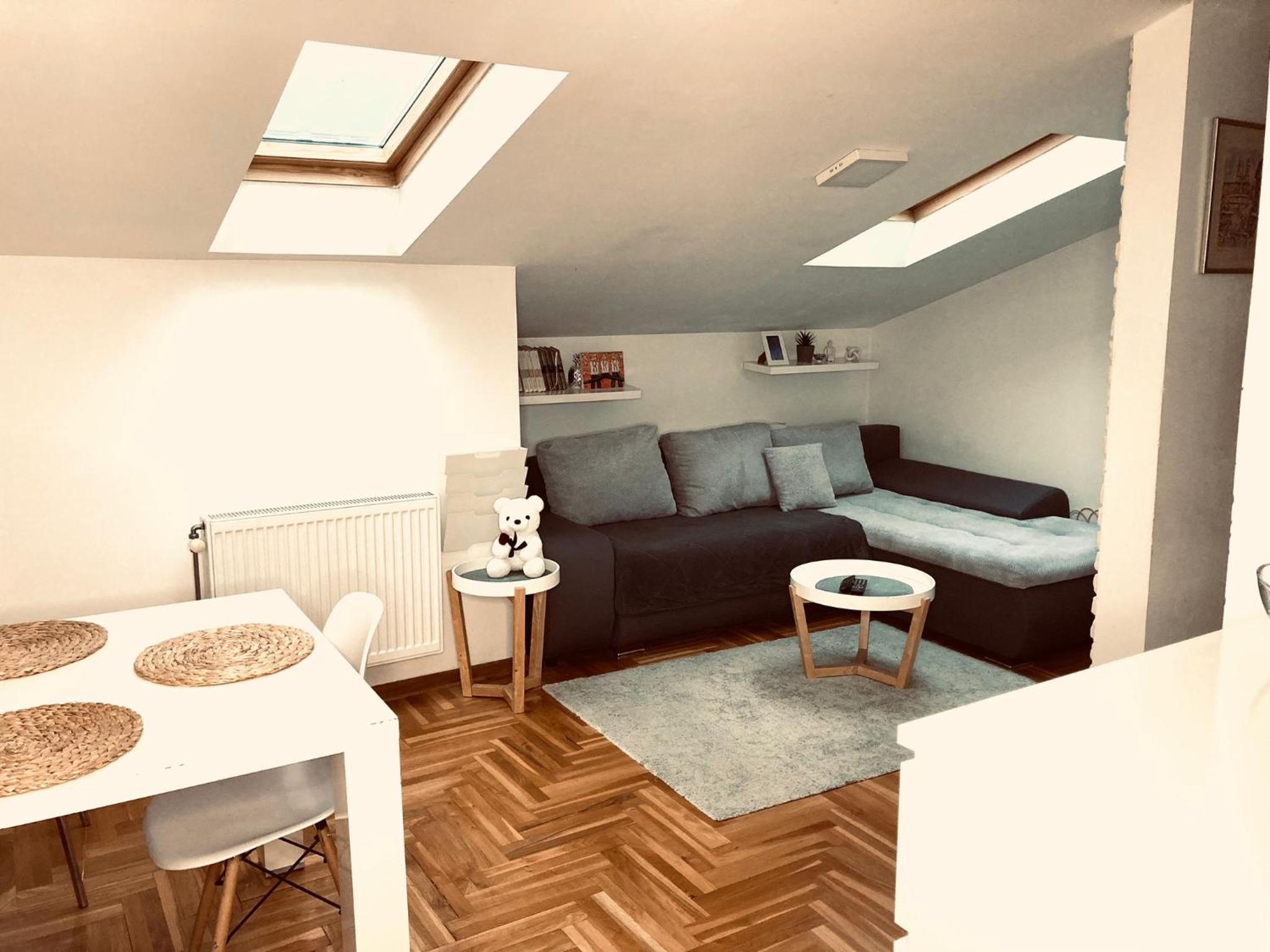 One-Bedroom Apartment photo 1