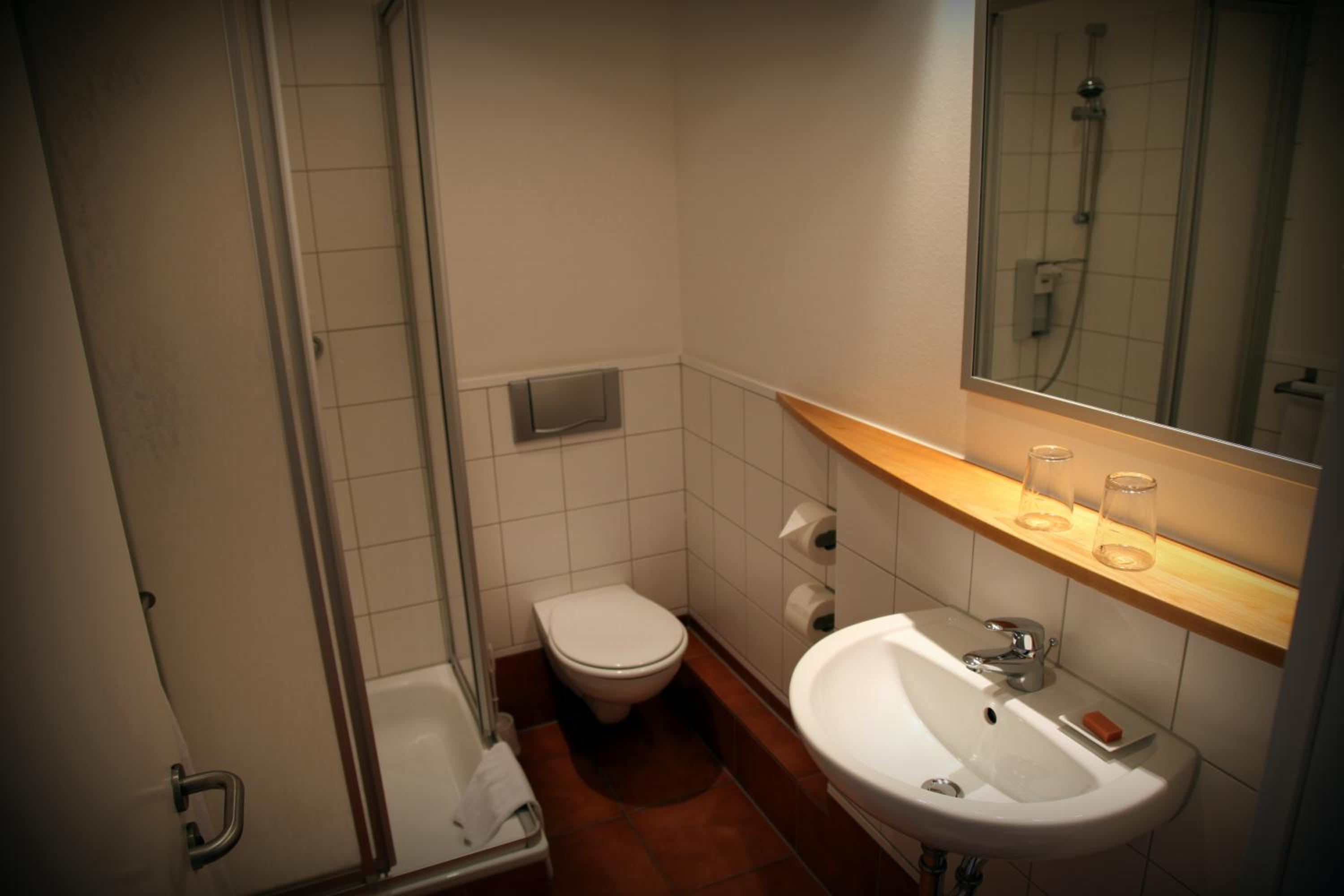 Single Room photo 3