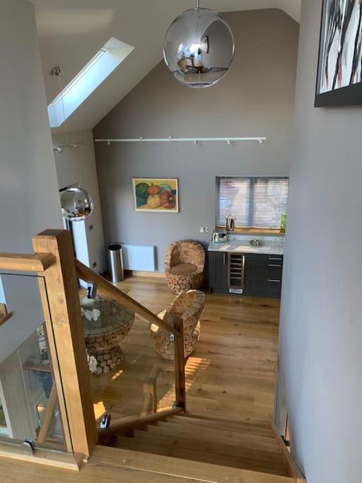 One-Bedroom House photo 1