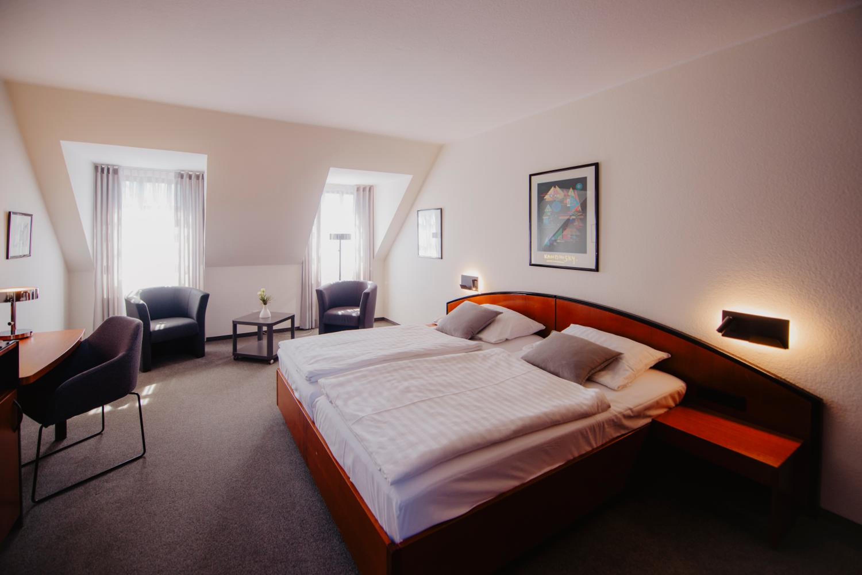 Double Room - Photo 5