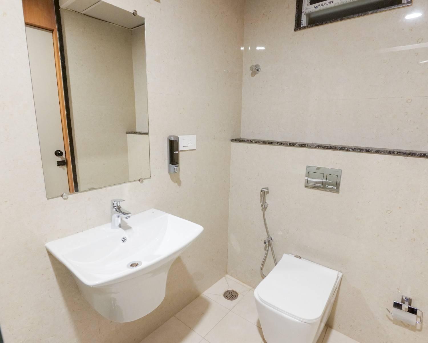 Premium Room - Photo 8