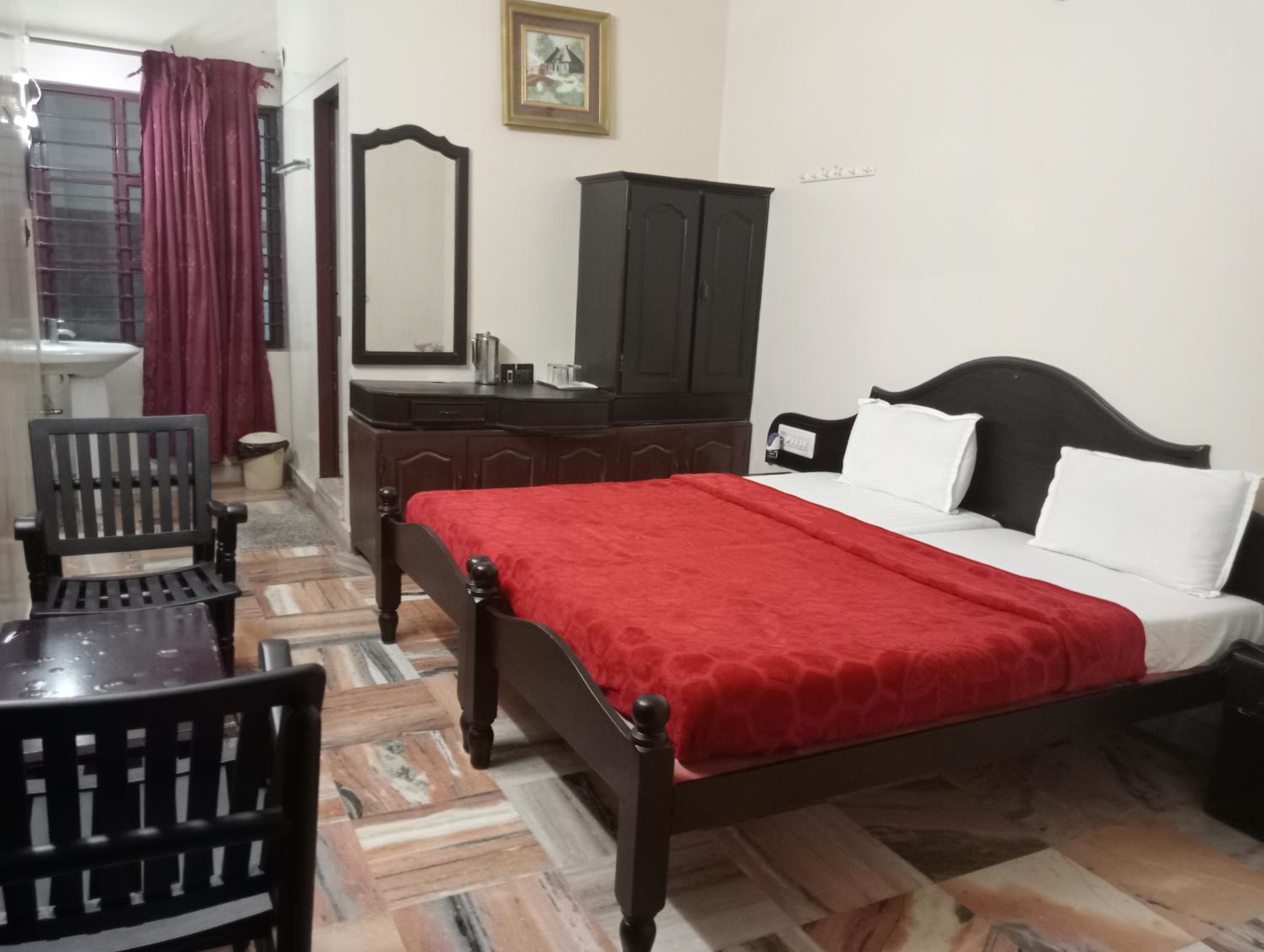 Standard Double Room with Fan photo 1