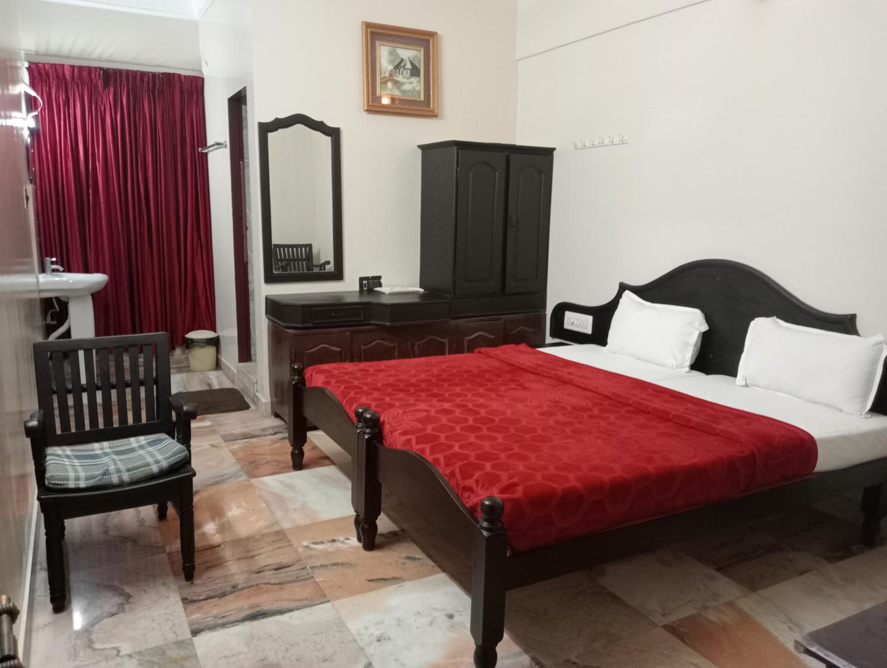 Standard Double Room with Fan photo 3
