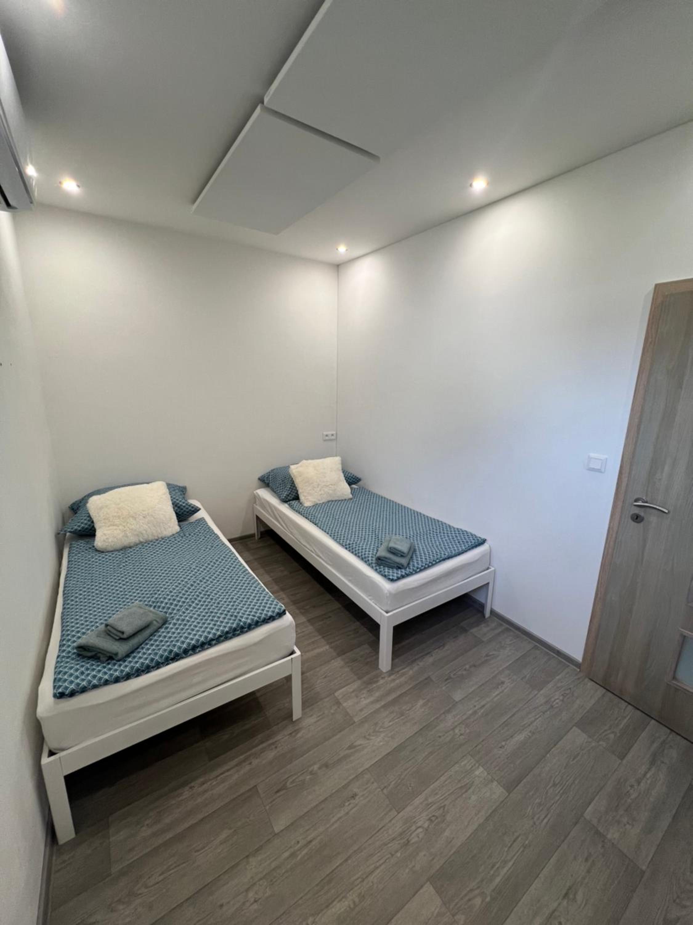 Three-Bedroom House photo 2