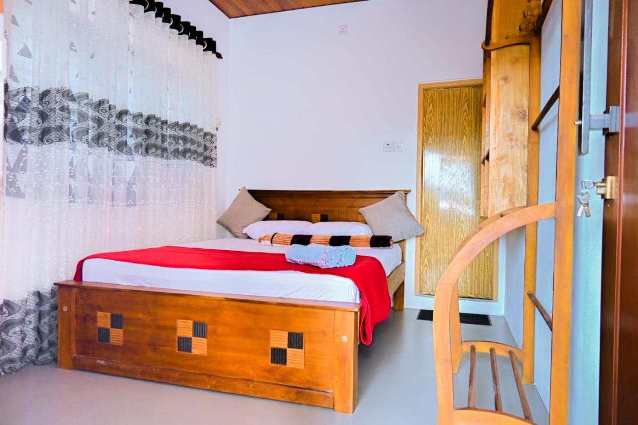 Double Room with Balcony and Sea View photo 3