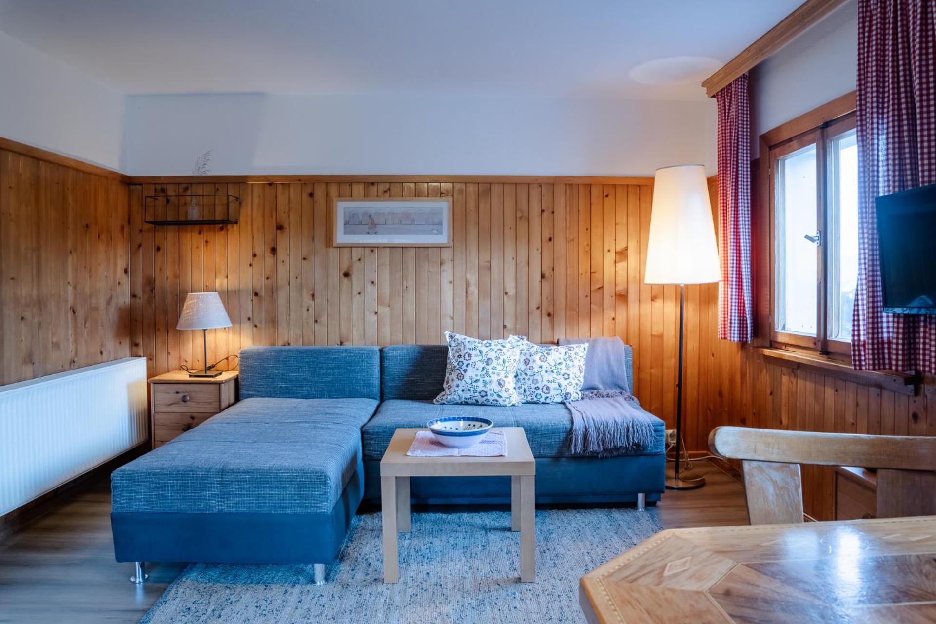 Three-Bedroom Apartment with Mountain View
