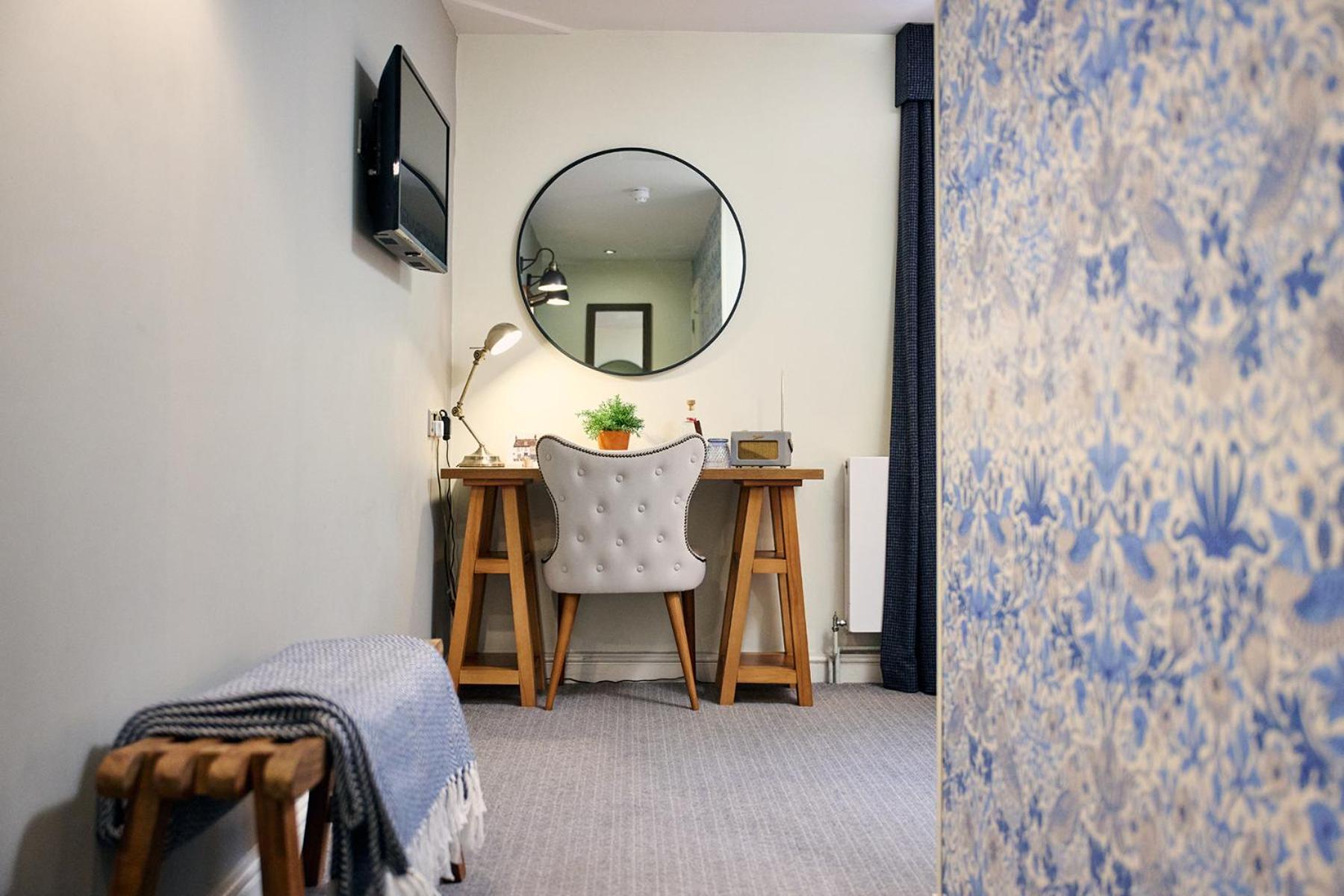 Double Room - Photo 5