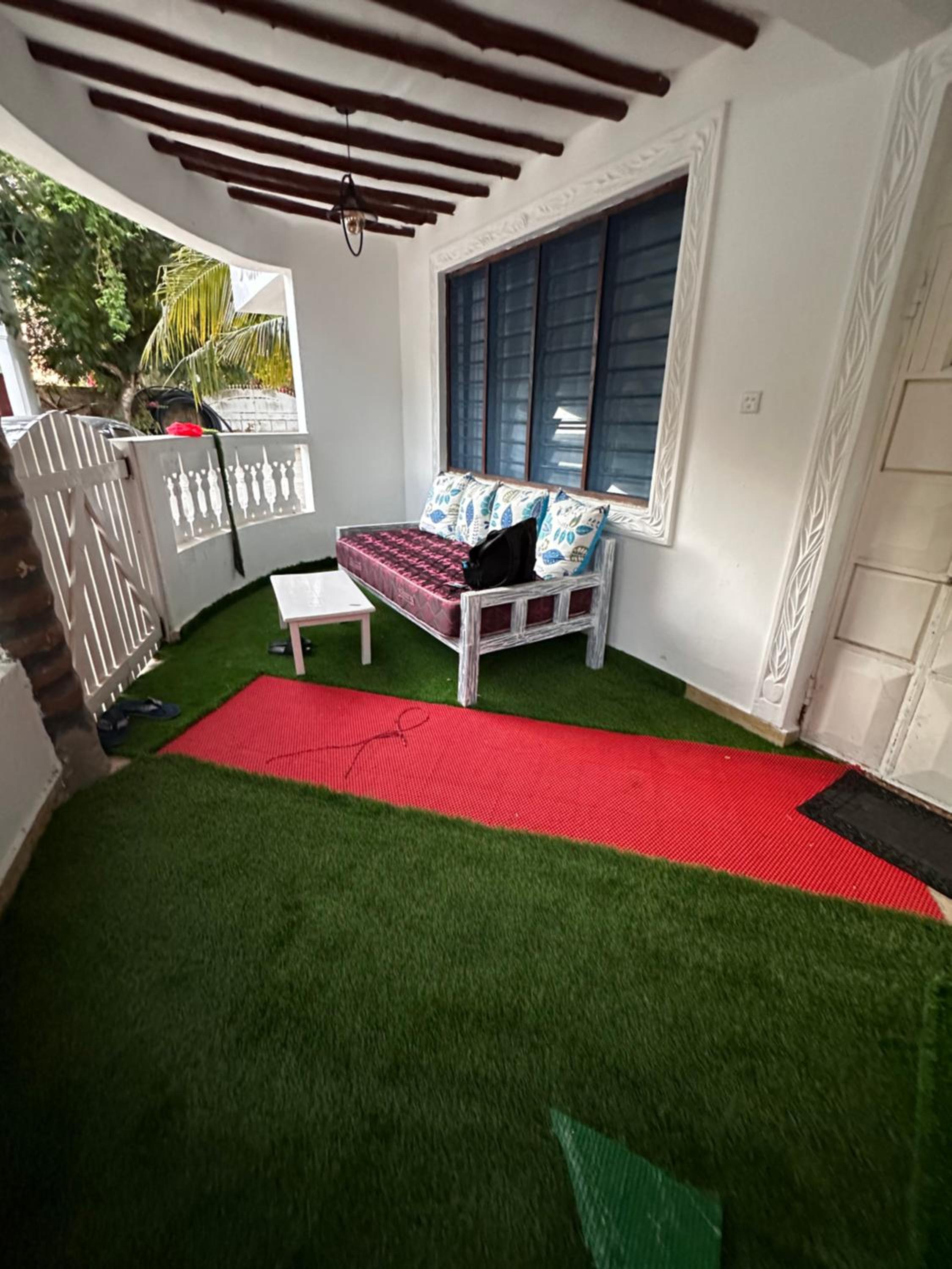 Three-Bedroom Villa photo 2
