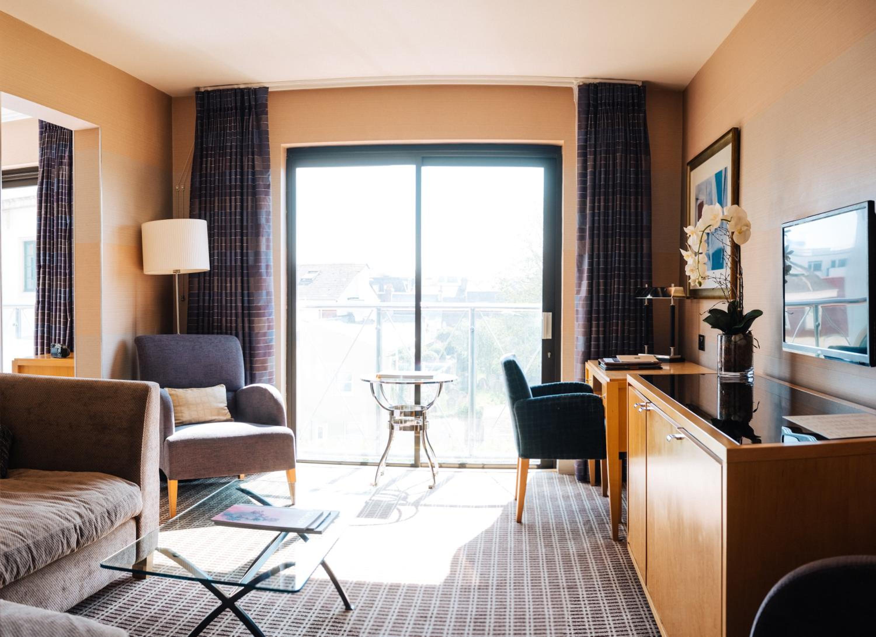 Deluxe Suite - Photo 2