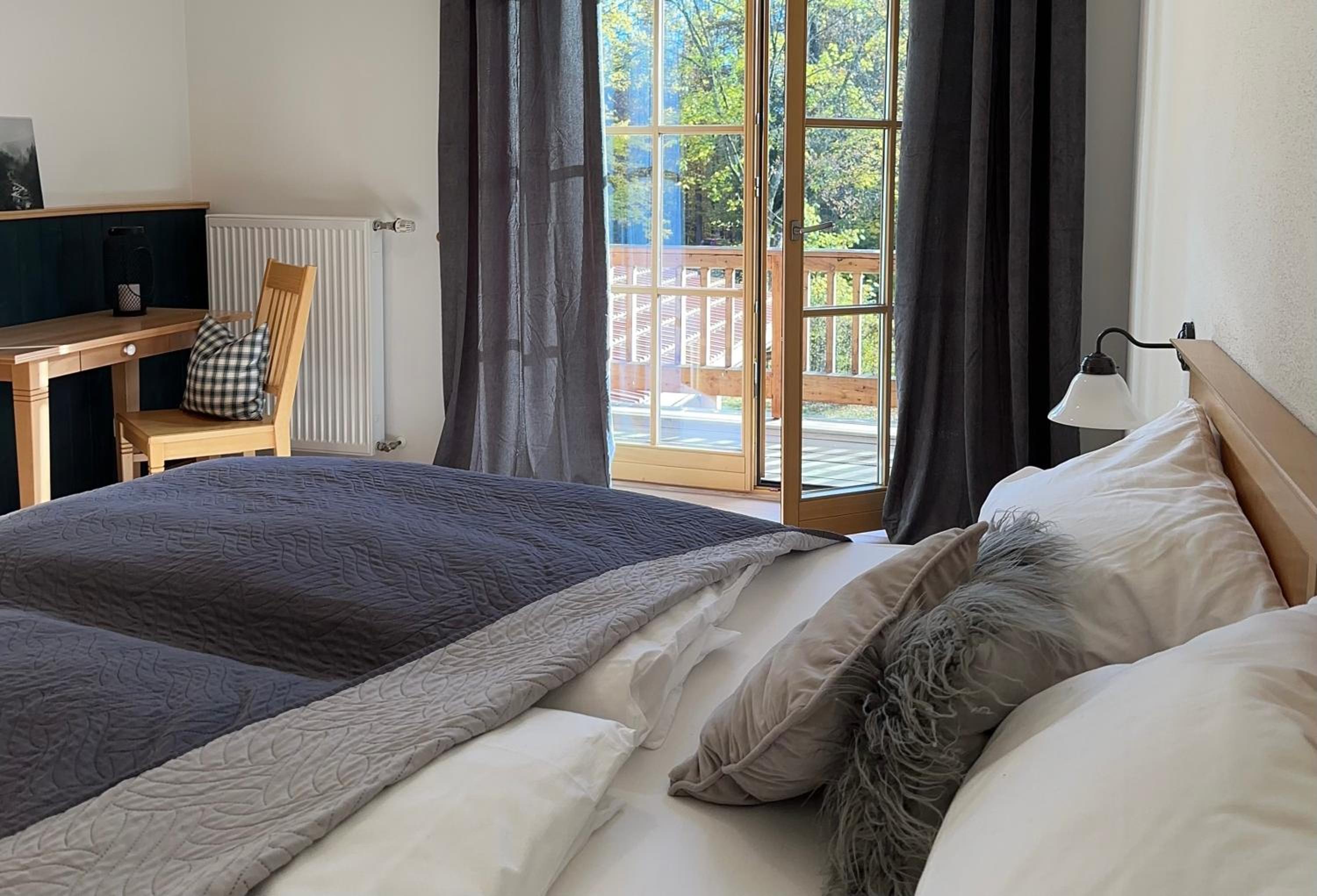 Small Double Room photo 1