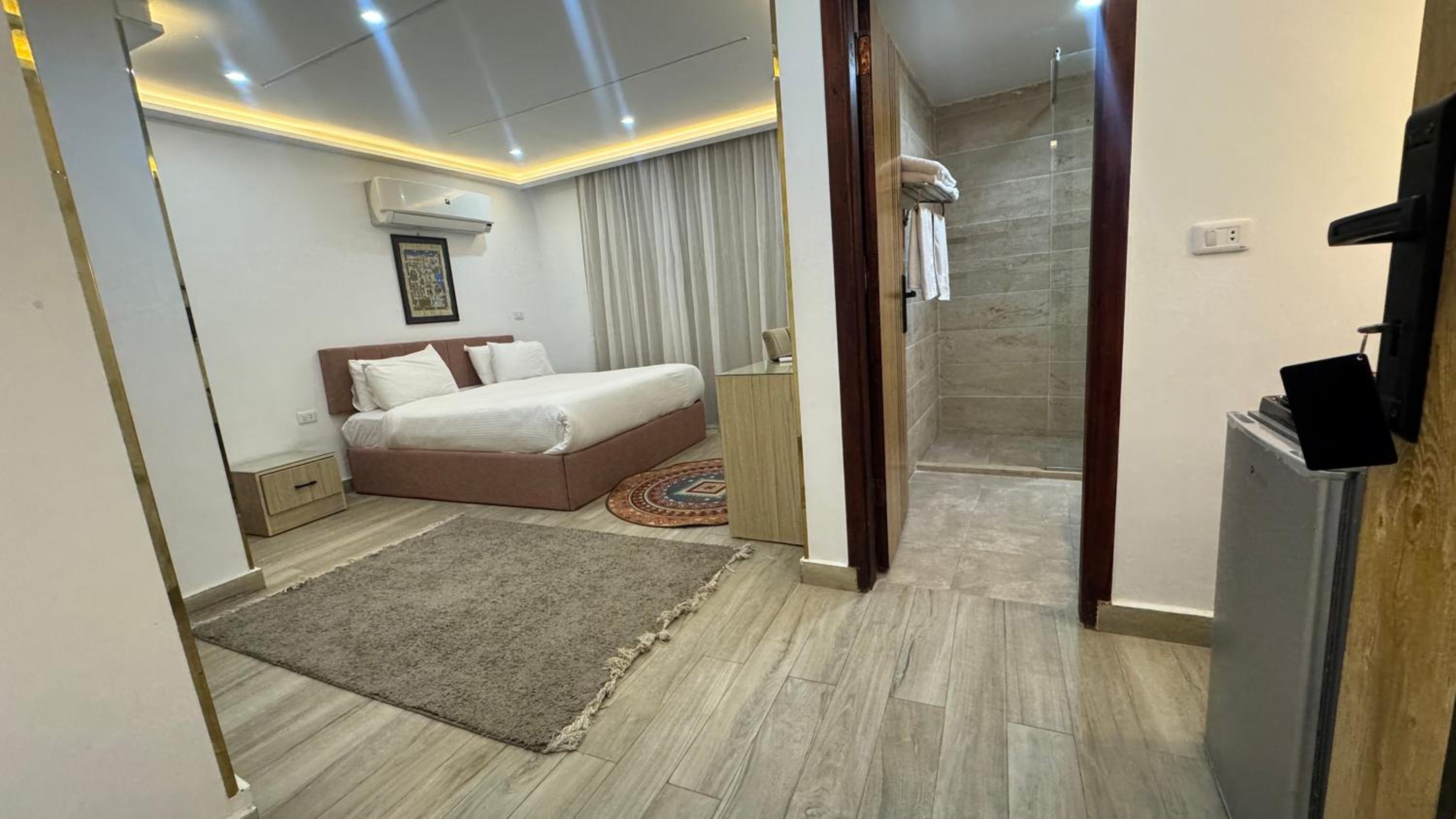 Queen Room With Sphinx View 