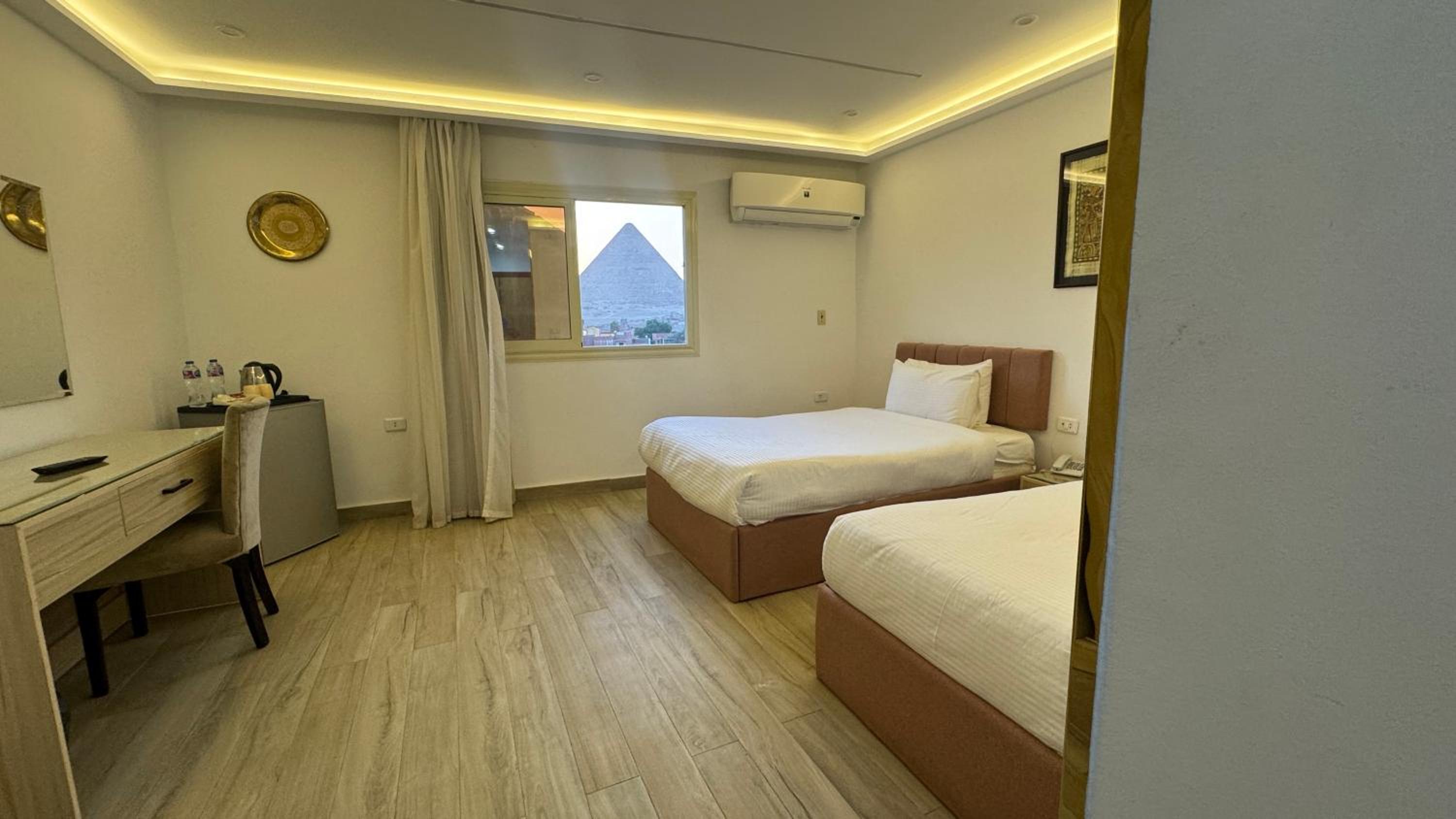 Double Room With Pyramid View