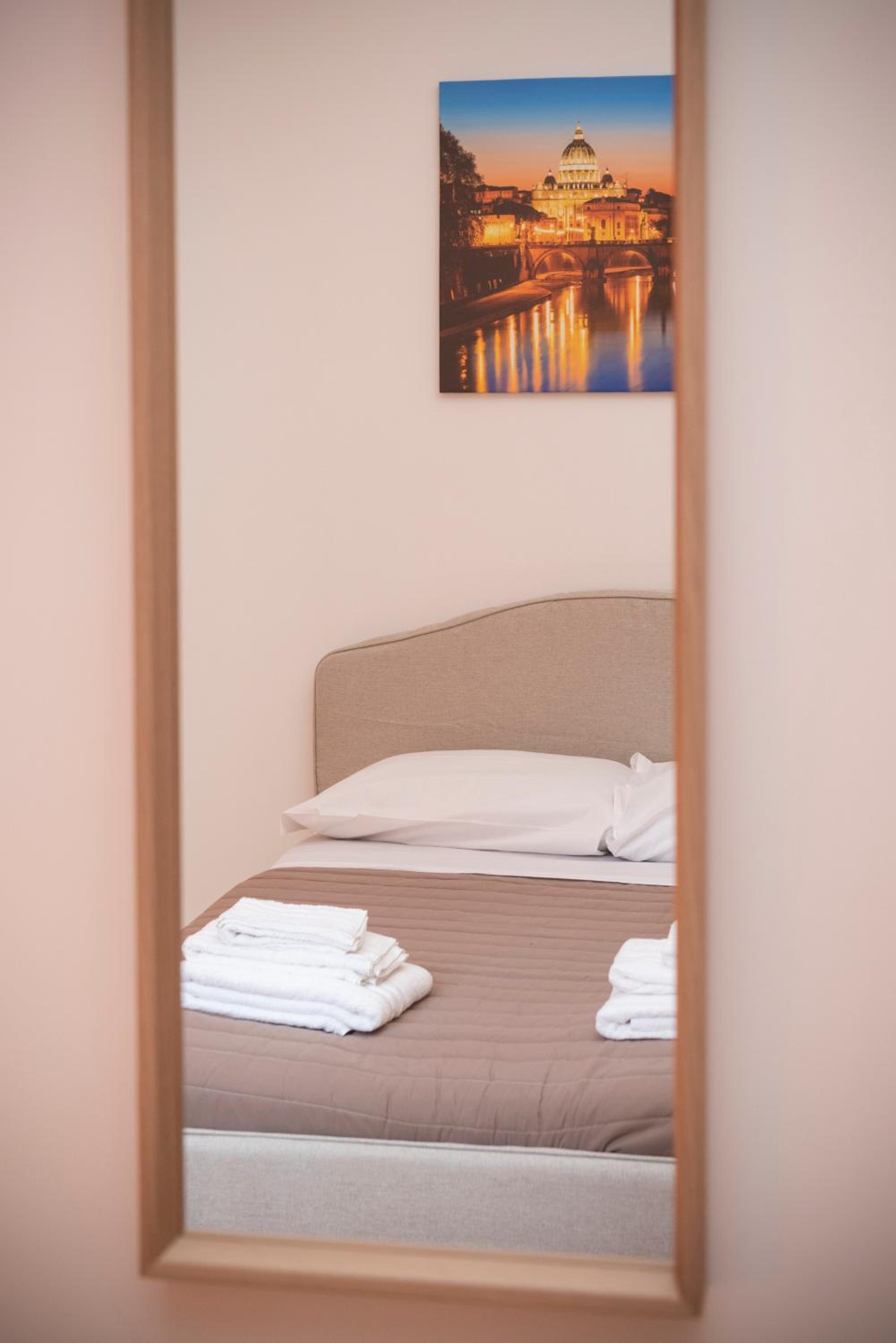 Triple Room with Garden View photo 2