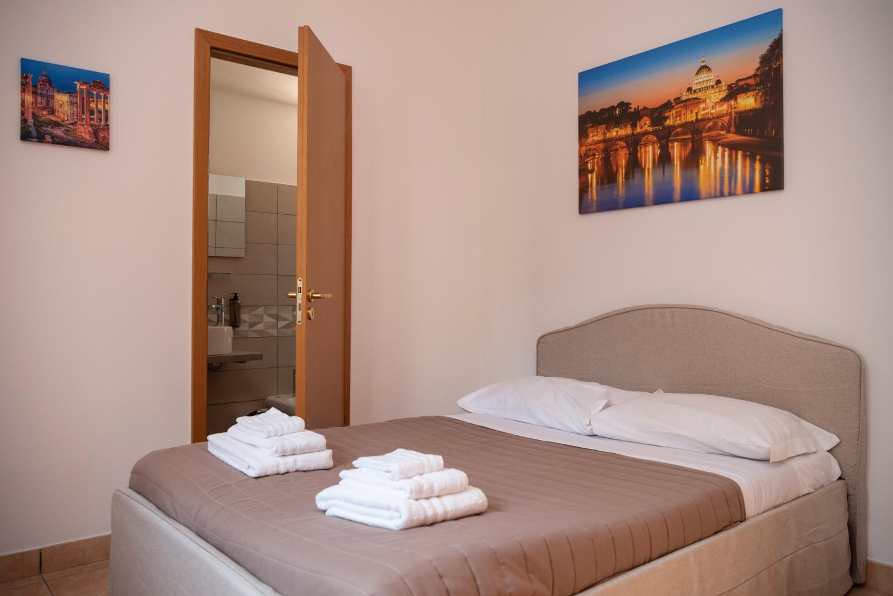 Standard Triple Room photo 1