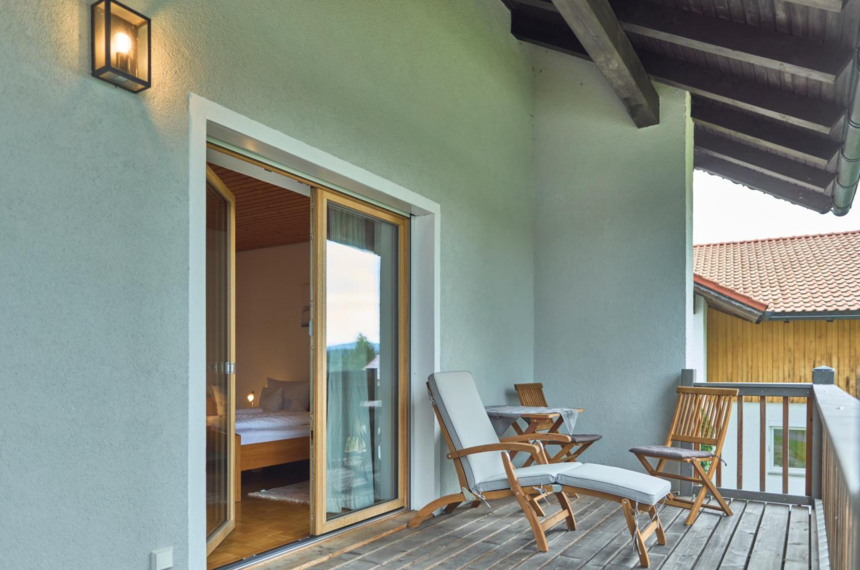 Apartment with Balcony photo 3