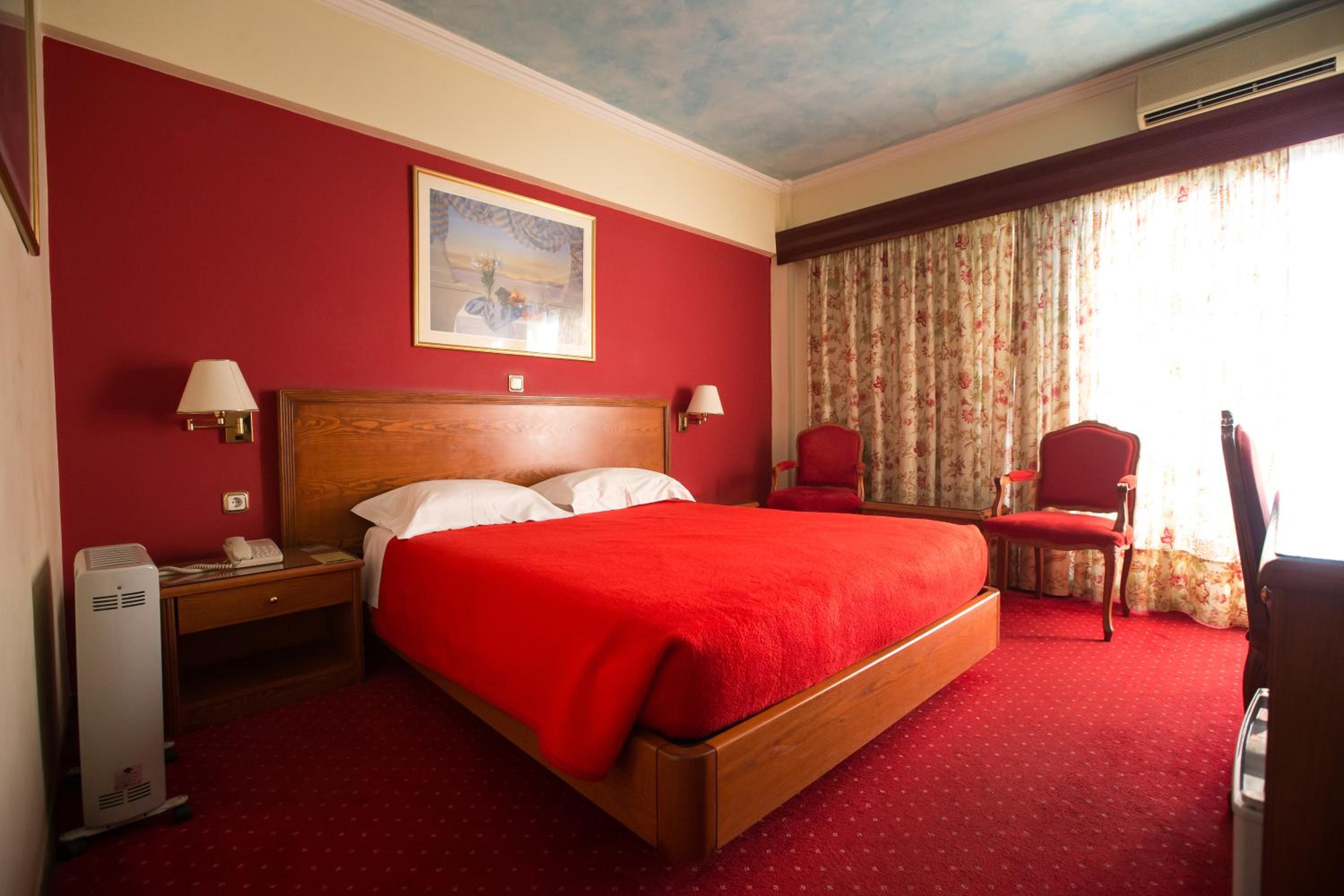 Standard Double or Twin Room with Balcony - Photo 2
