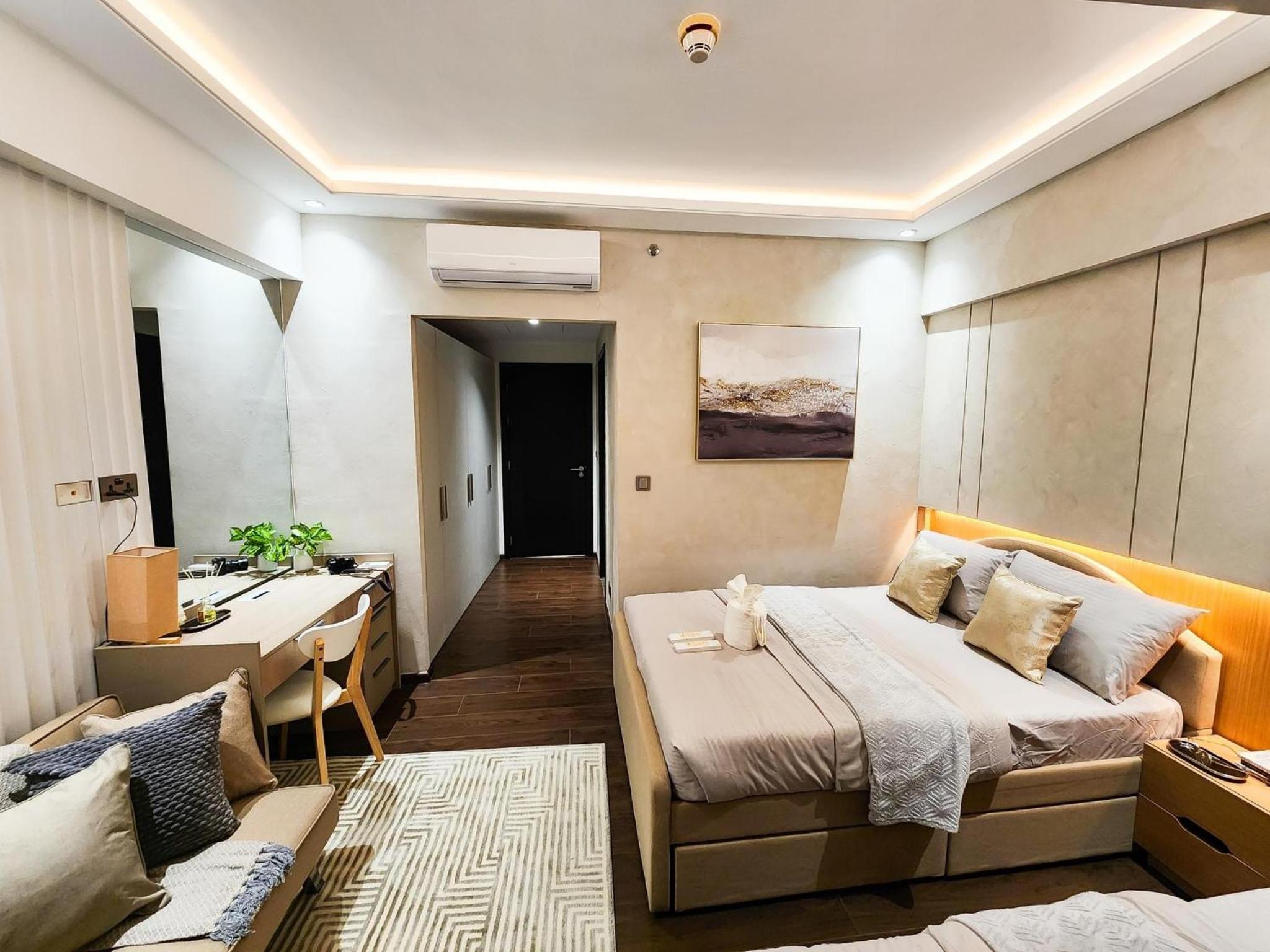 Deluxe Triple Room