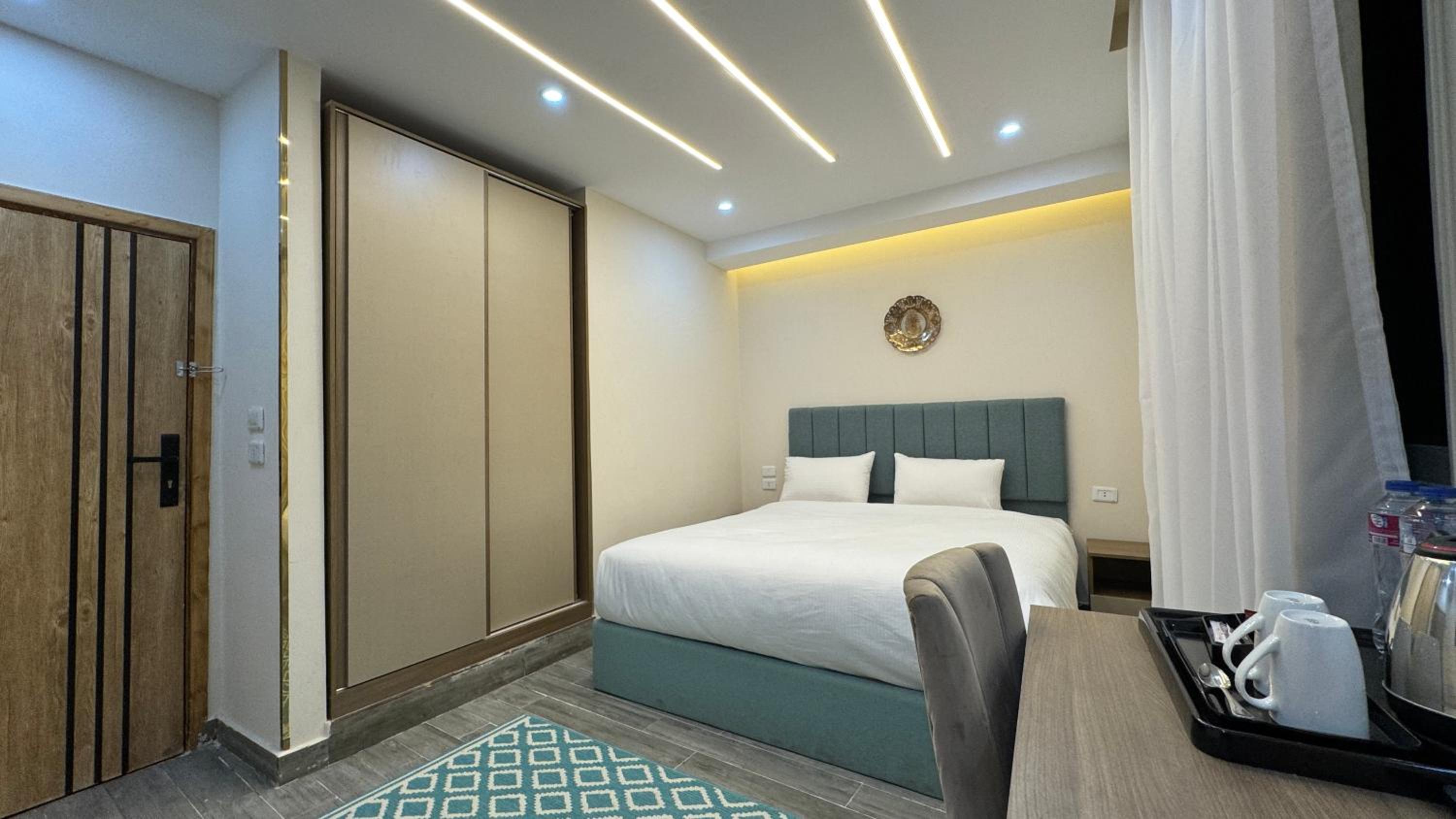 Deluxe Single Room