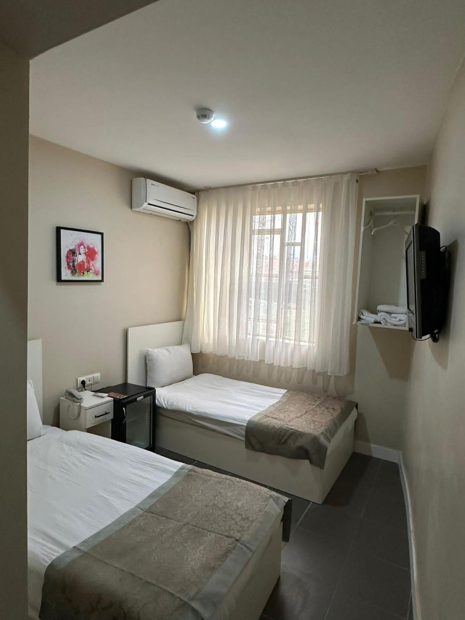 Standard Double Room photo 1