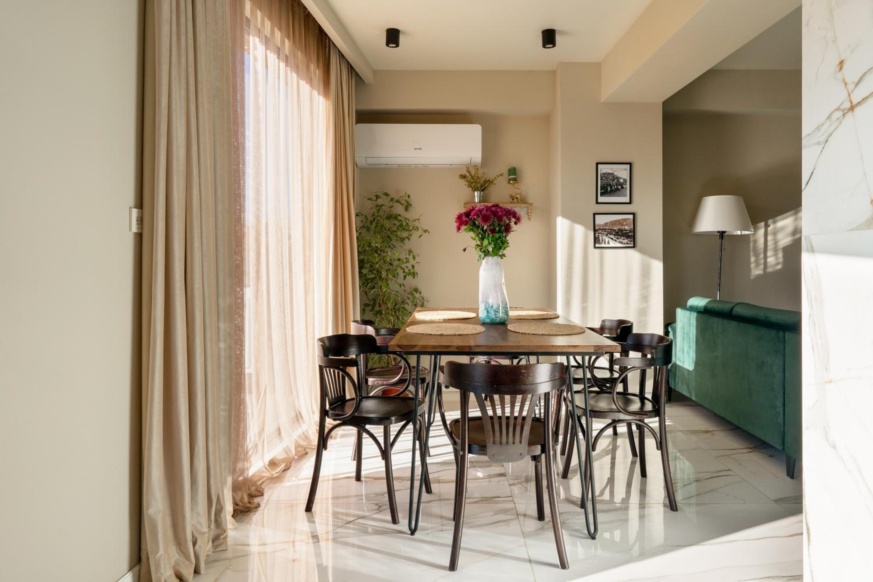 Executive Suite photo 3