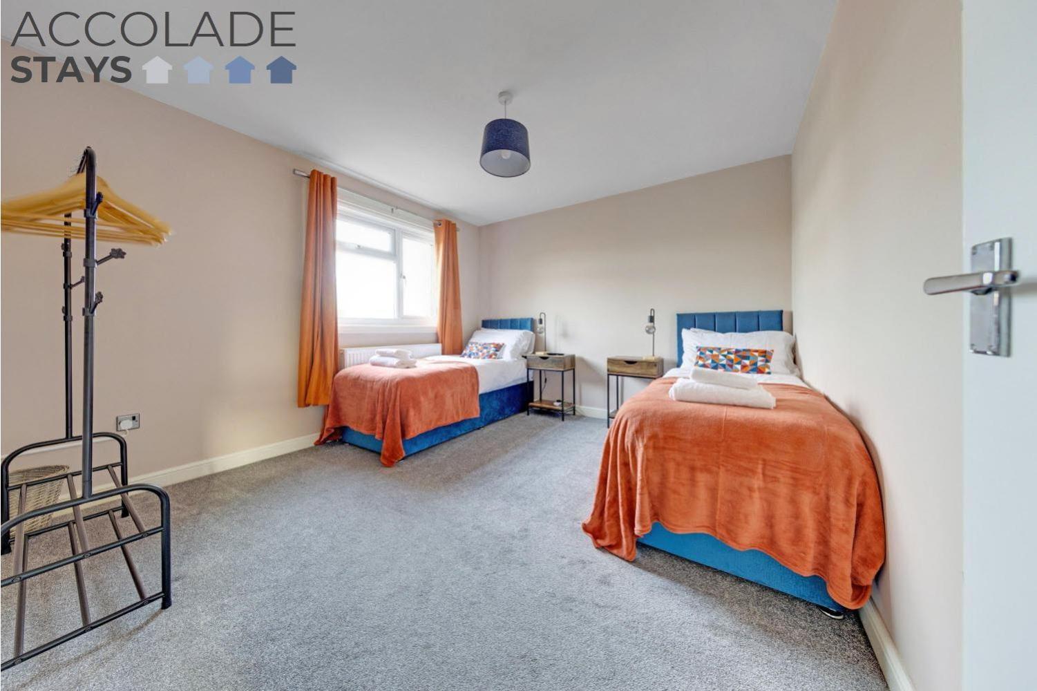 Three-Bedroom House photo 1