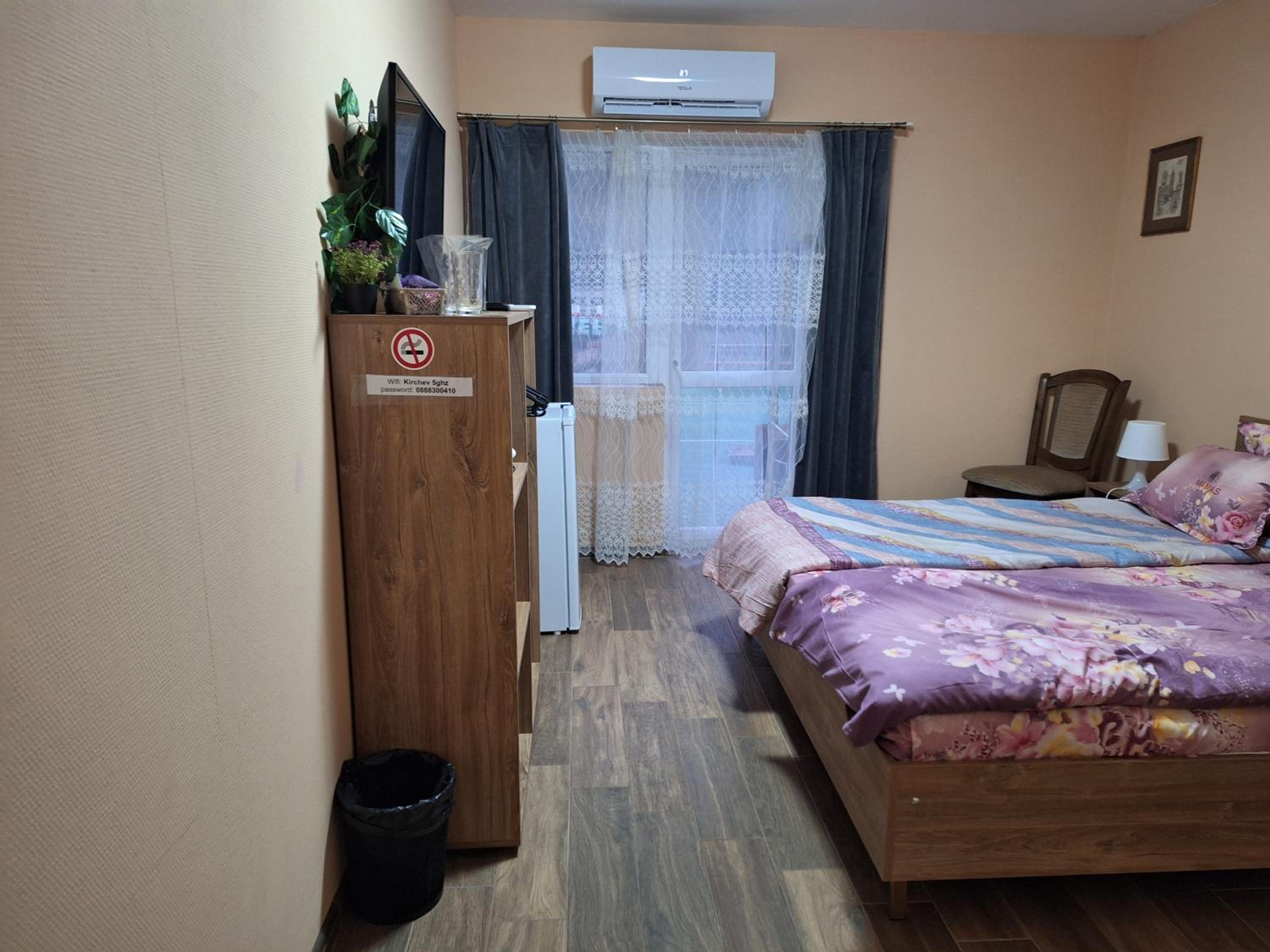 Double Room with Mountain View