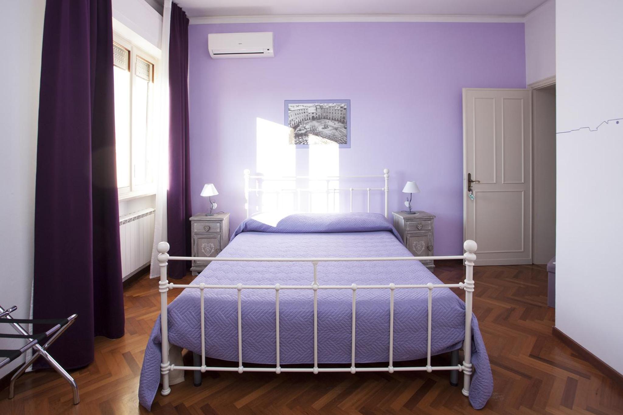 Standard King Room photo 1