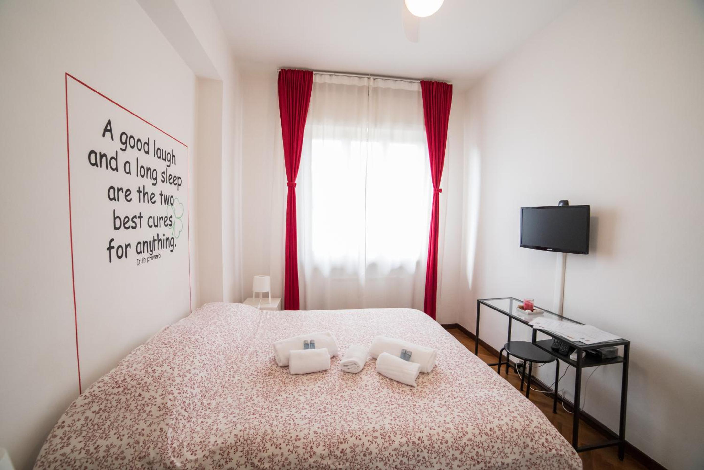 Double Room with Private External Bathroom photo 3