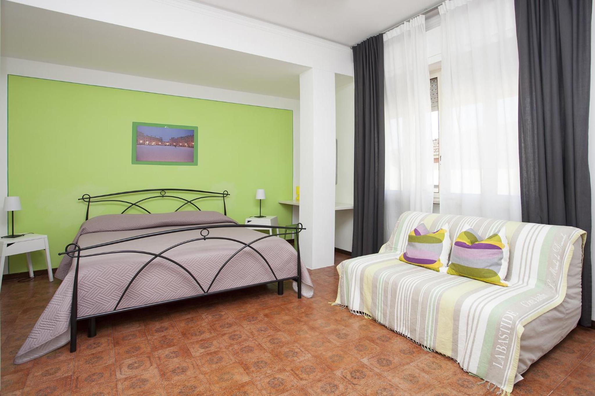 Triple Room with Private External Bathroom photo 2