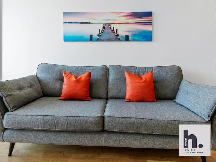 One-Bedroom Deluxe Apartment photo 3