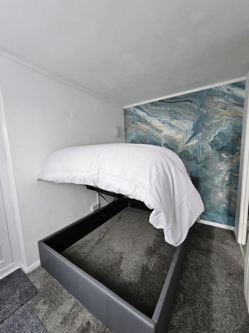 Two-Bedroom Apartment photo 2