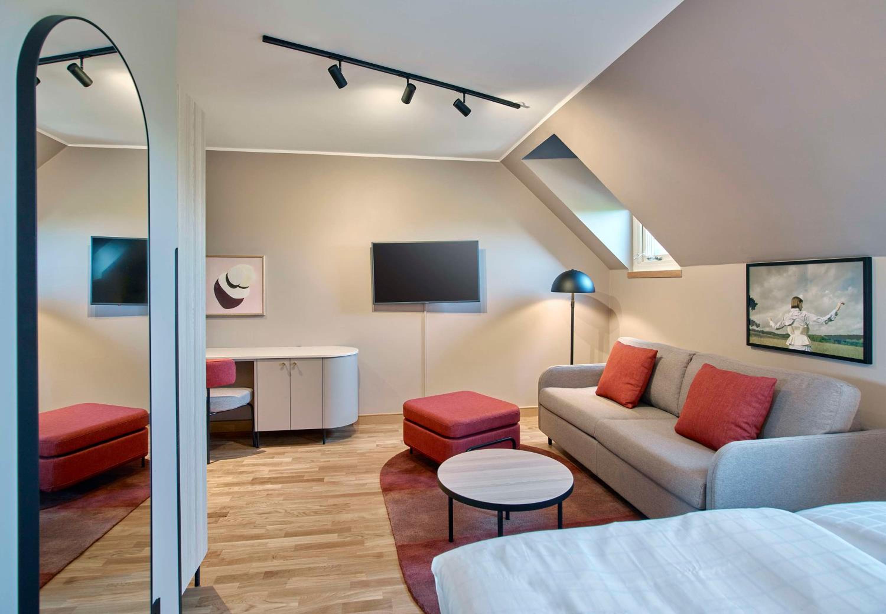 Superior Twin Room - Photo 4