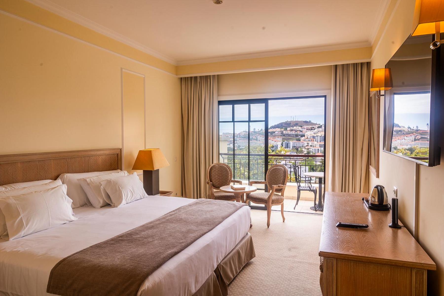Double Room with Panoramic View - Photo 1