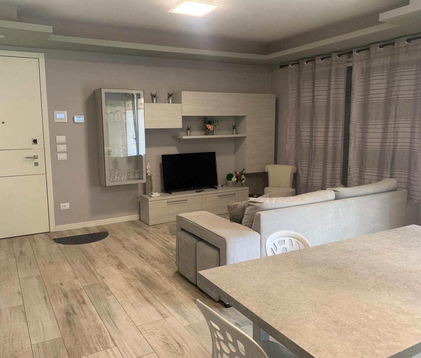 Two-Bedroom Superior Apartment