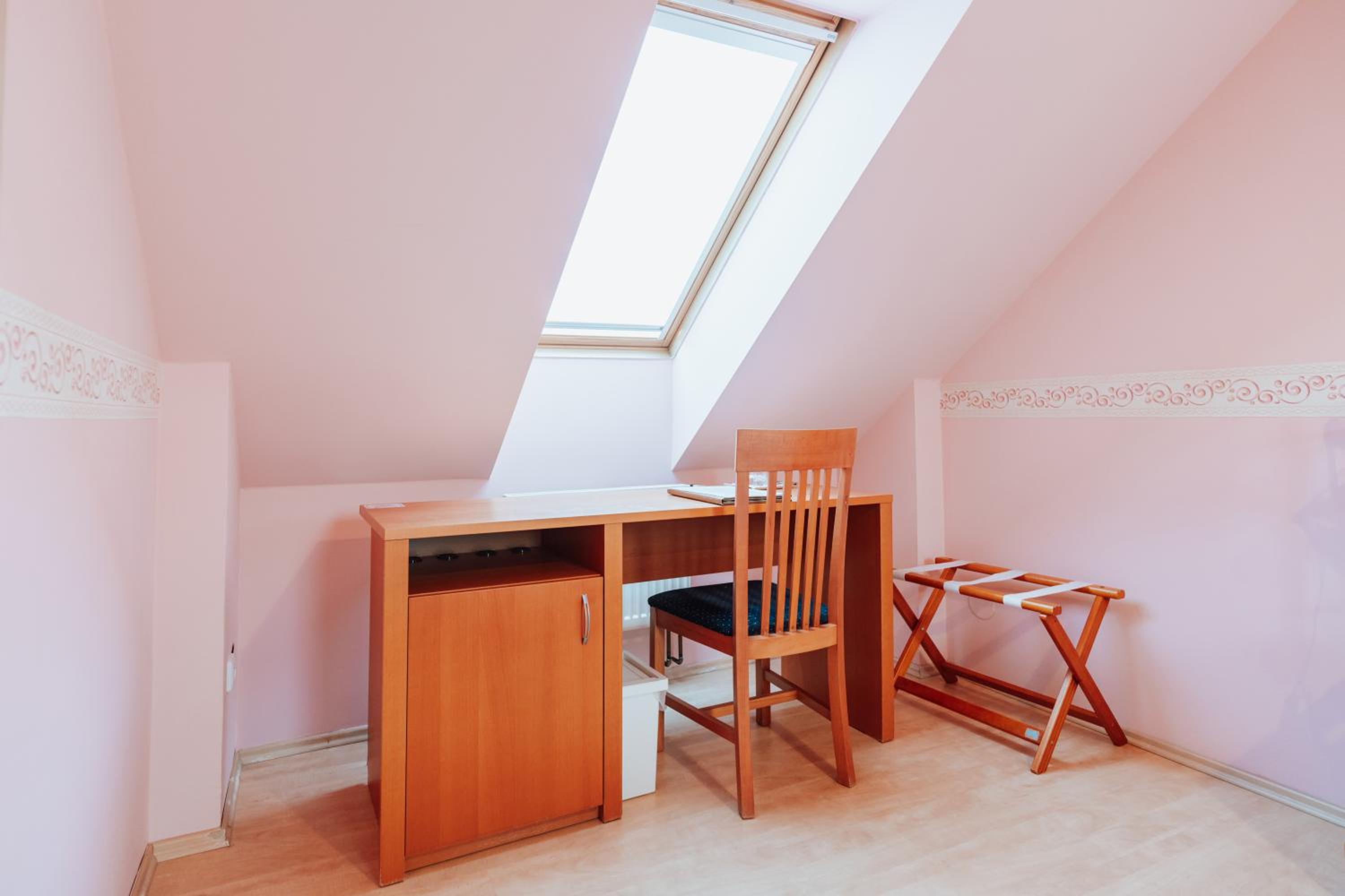 Basic Double Room photo 3