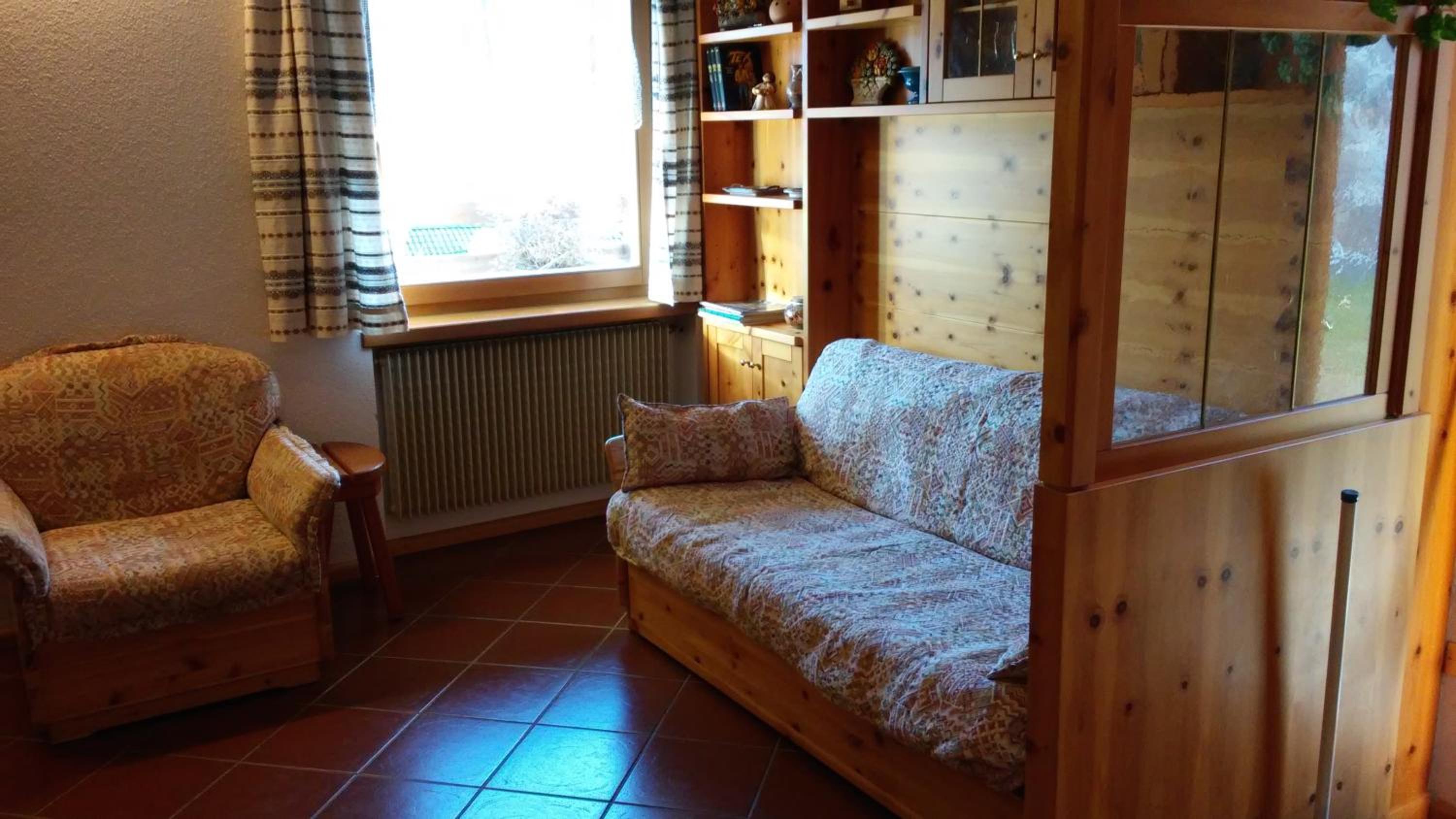 Apartment with Mountain View photo 1